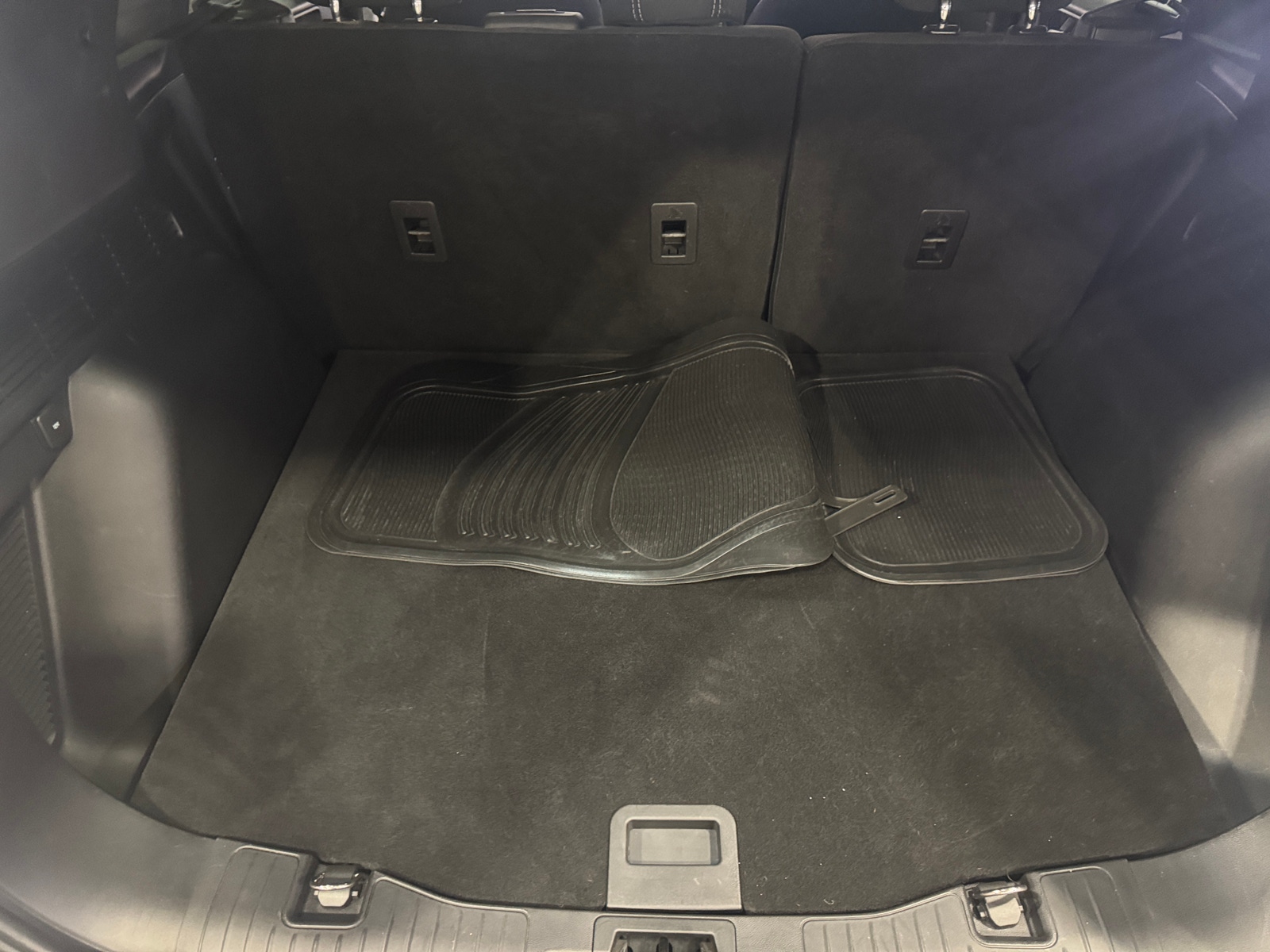 Thumbnail: 2023 Ford Escape - 7