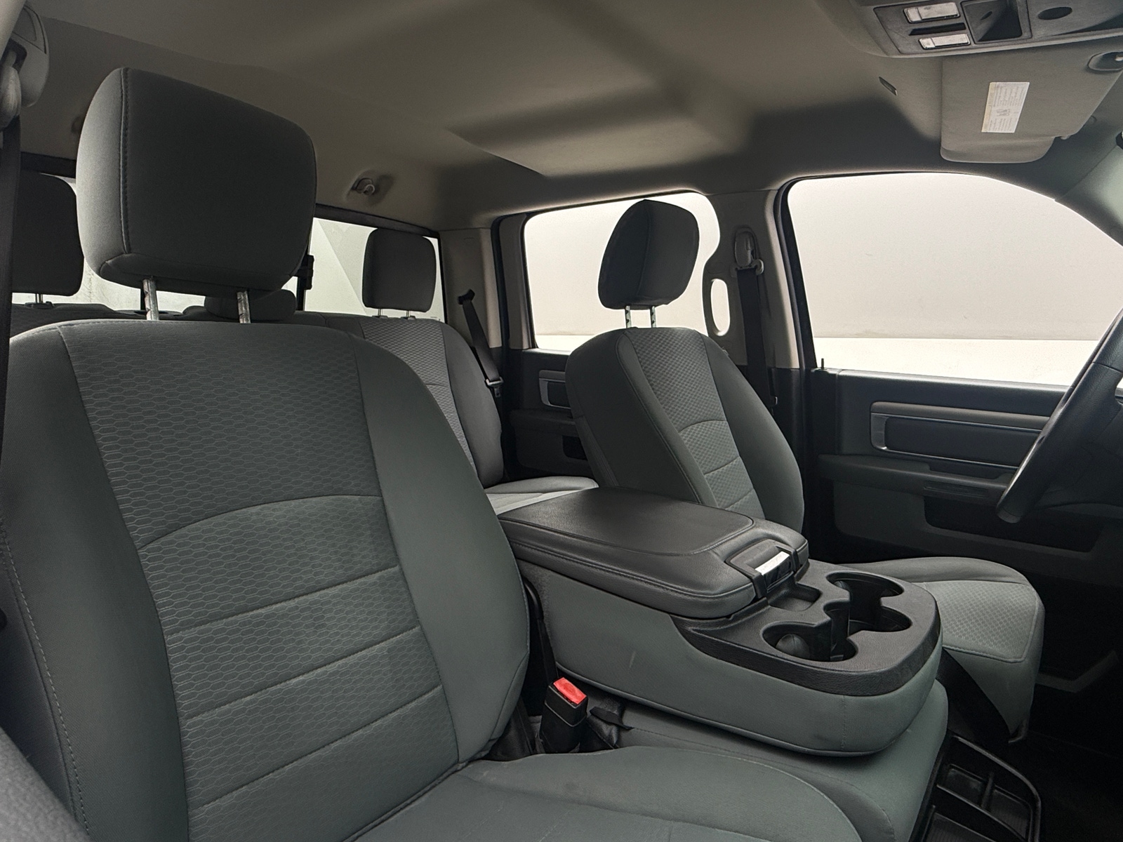 Thumbnail: 2019 RAM 1500 Classic - 2