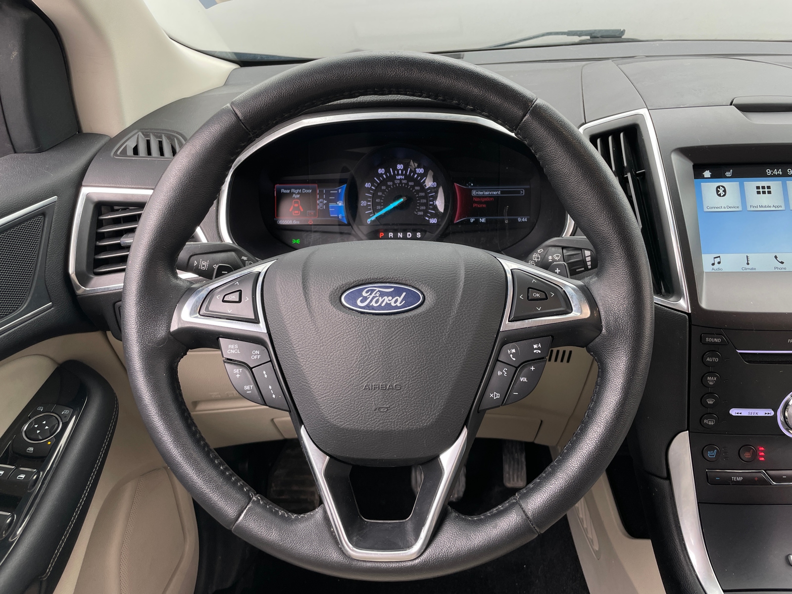 Thumbnail: 2018 Ford Edge - 4