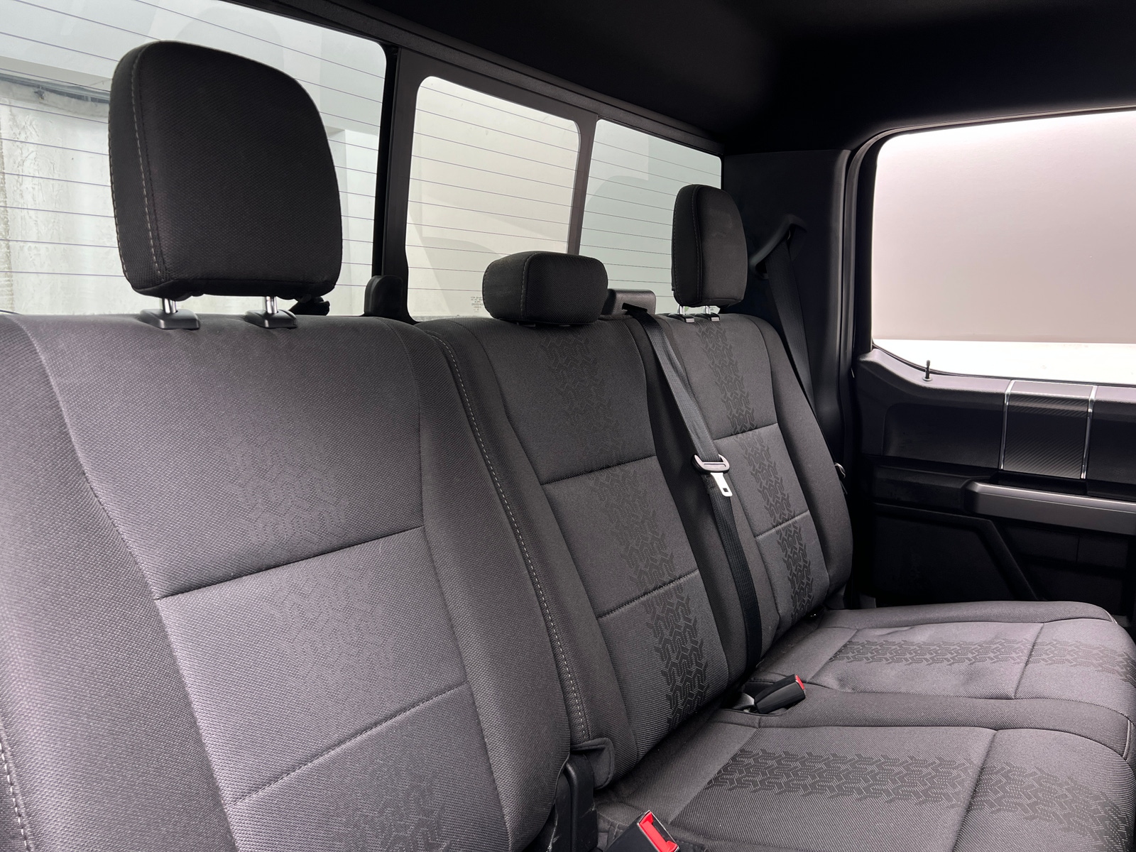 Thumbnail: 2020 Ford Econoline - 6