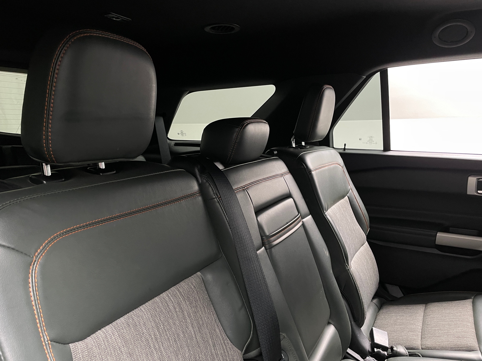 Thumbnail: 2022 Ford Explorer - 5