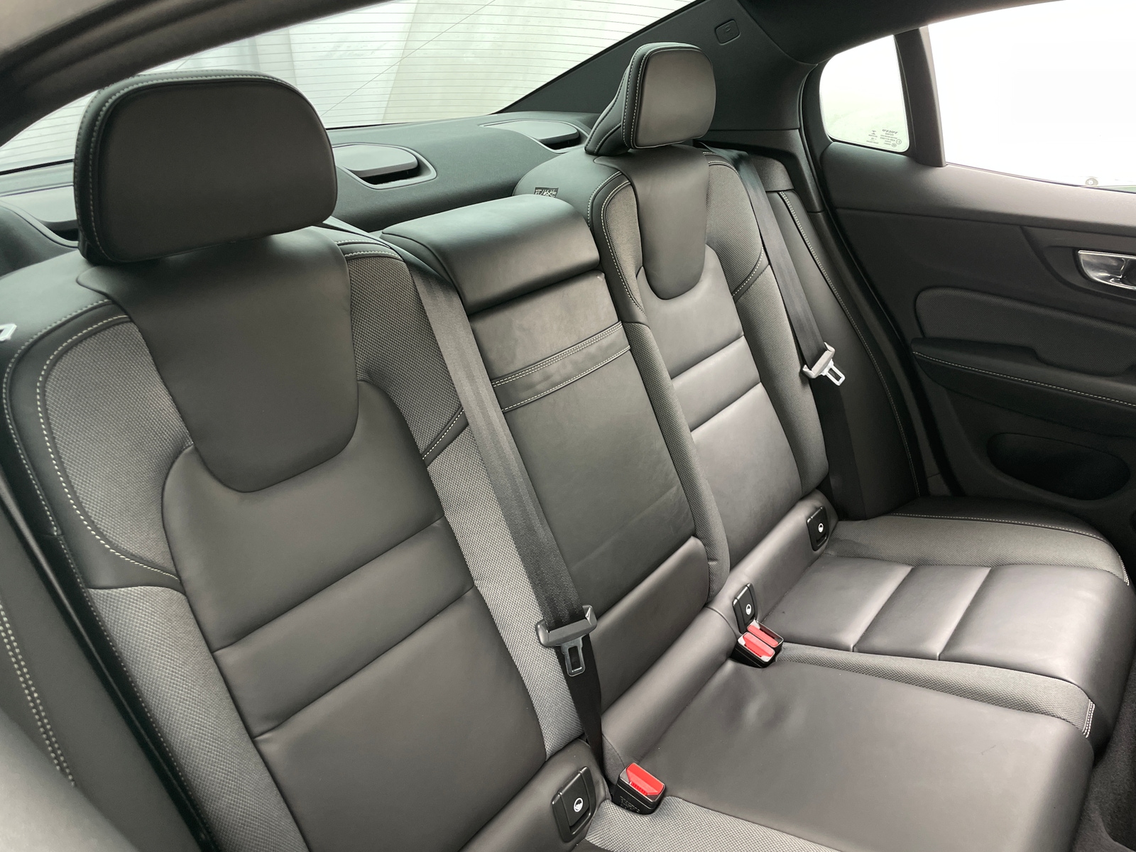 Thumbnail: 2019 Volvo S60 - 5