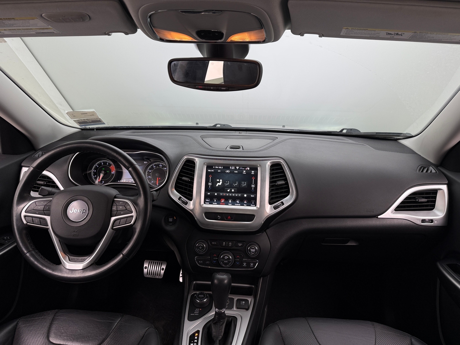 Thumbnail: 2019 Jeep Cherokee - 2