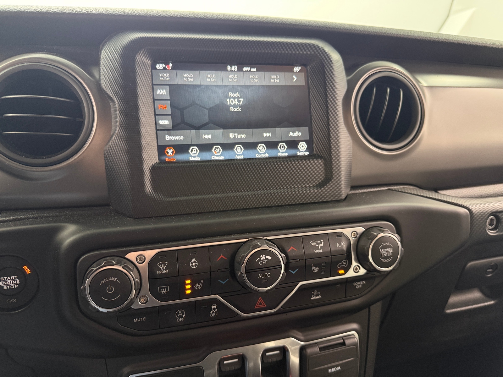 Thumbnail: 2022 Jeep Wrangler - 4