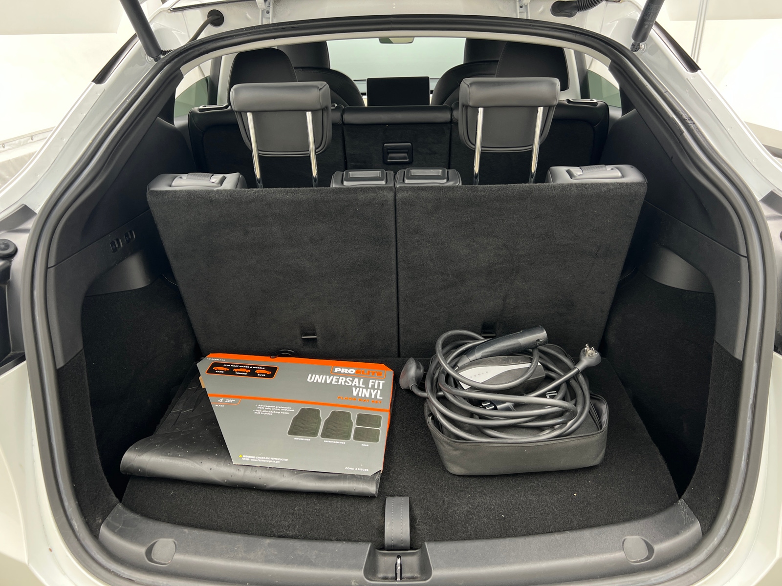 Thumbnail: 2023 Tesla Model Y - 6