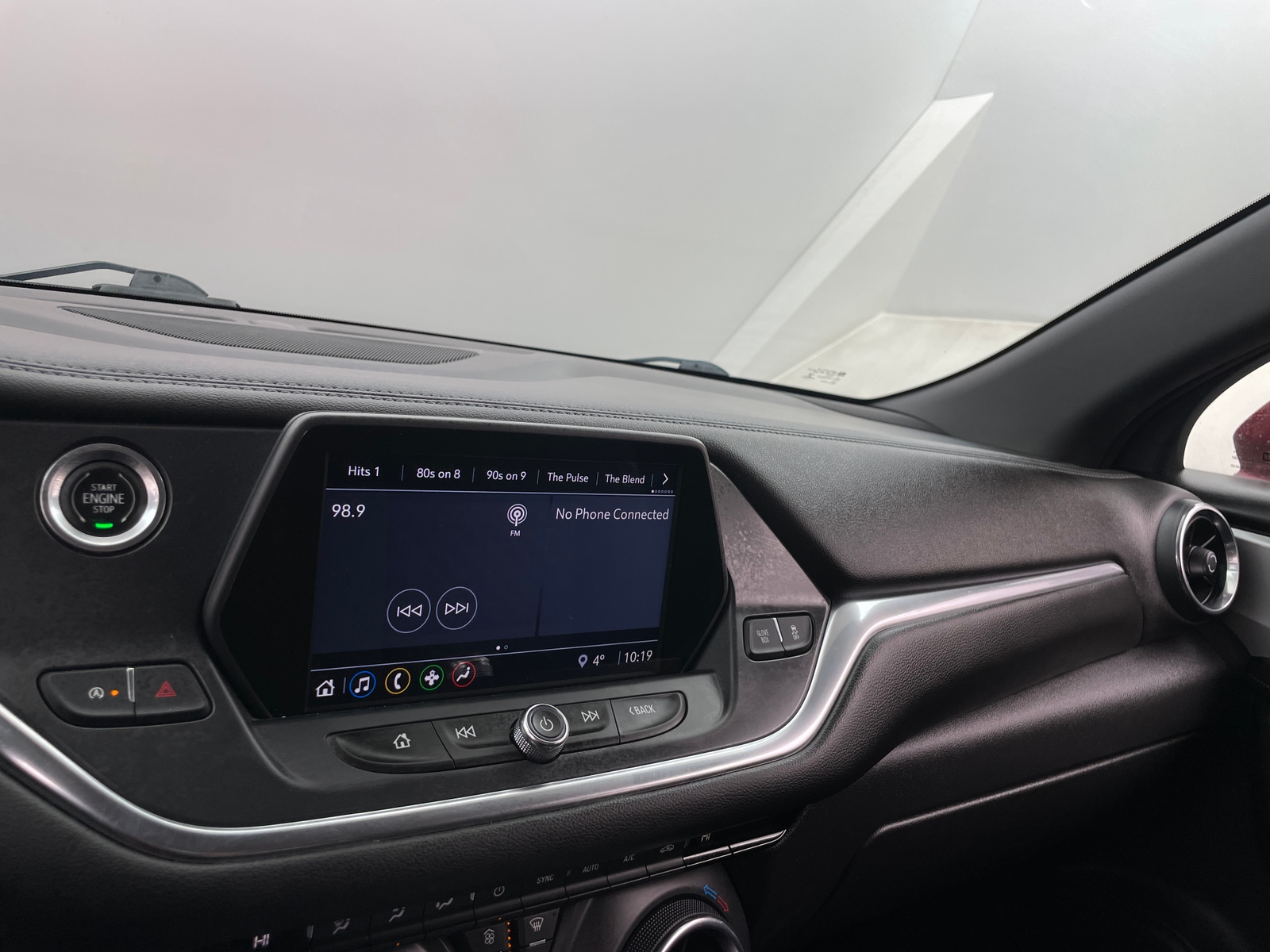 Thumbnail: 2021 Chevrolet Blazer - 4