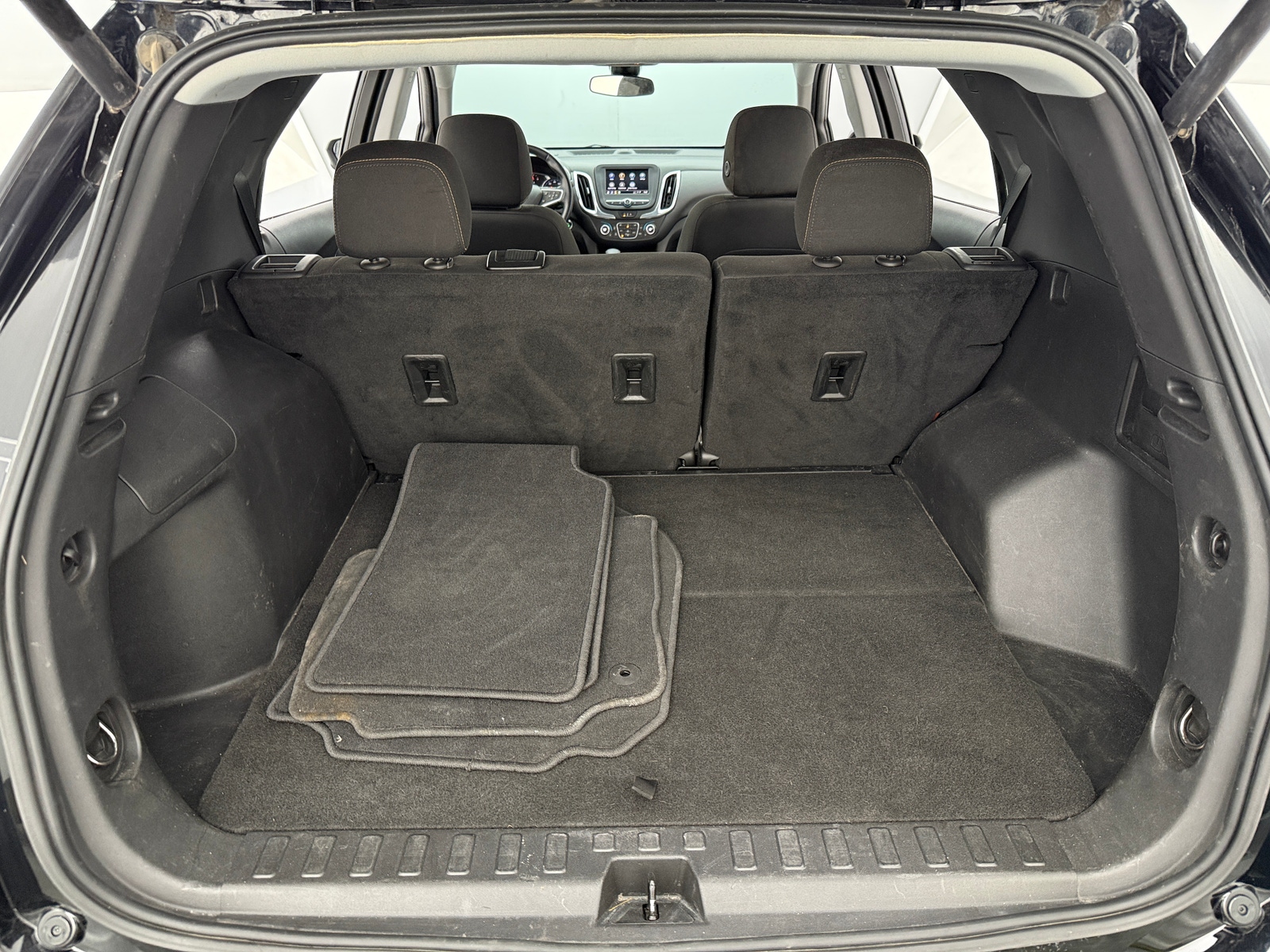 Thumbnail: 2023 Chevrolet Equinox - 7