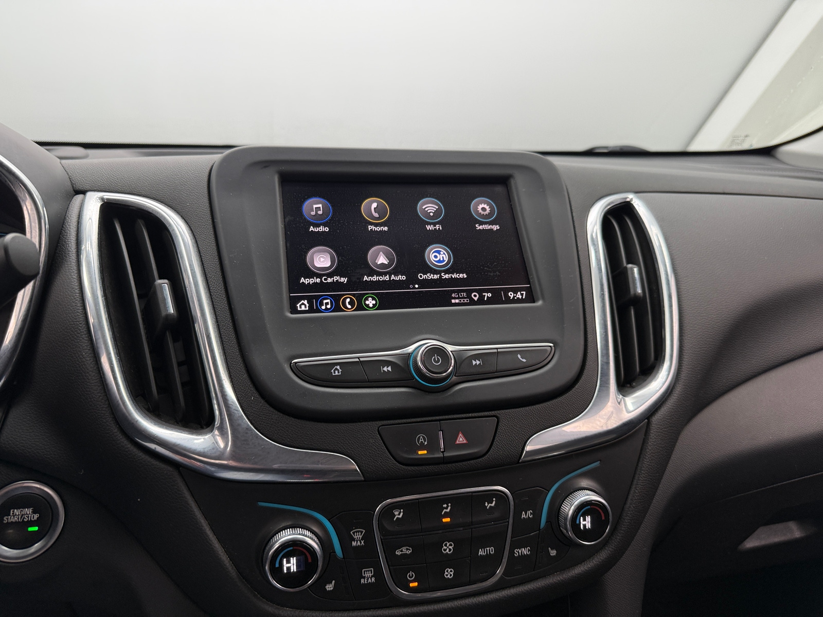 Thumbnail: 2023 Chevrolet Equinox - 4