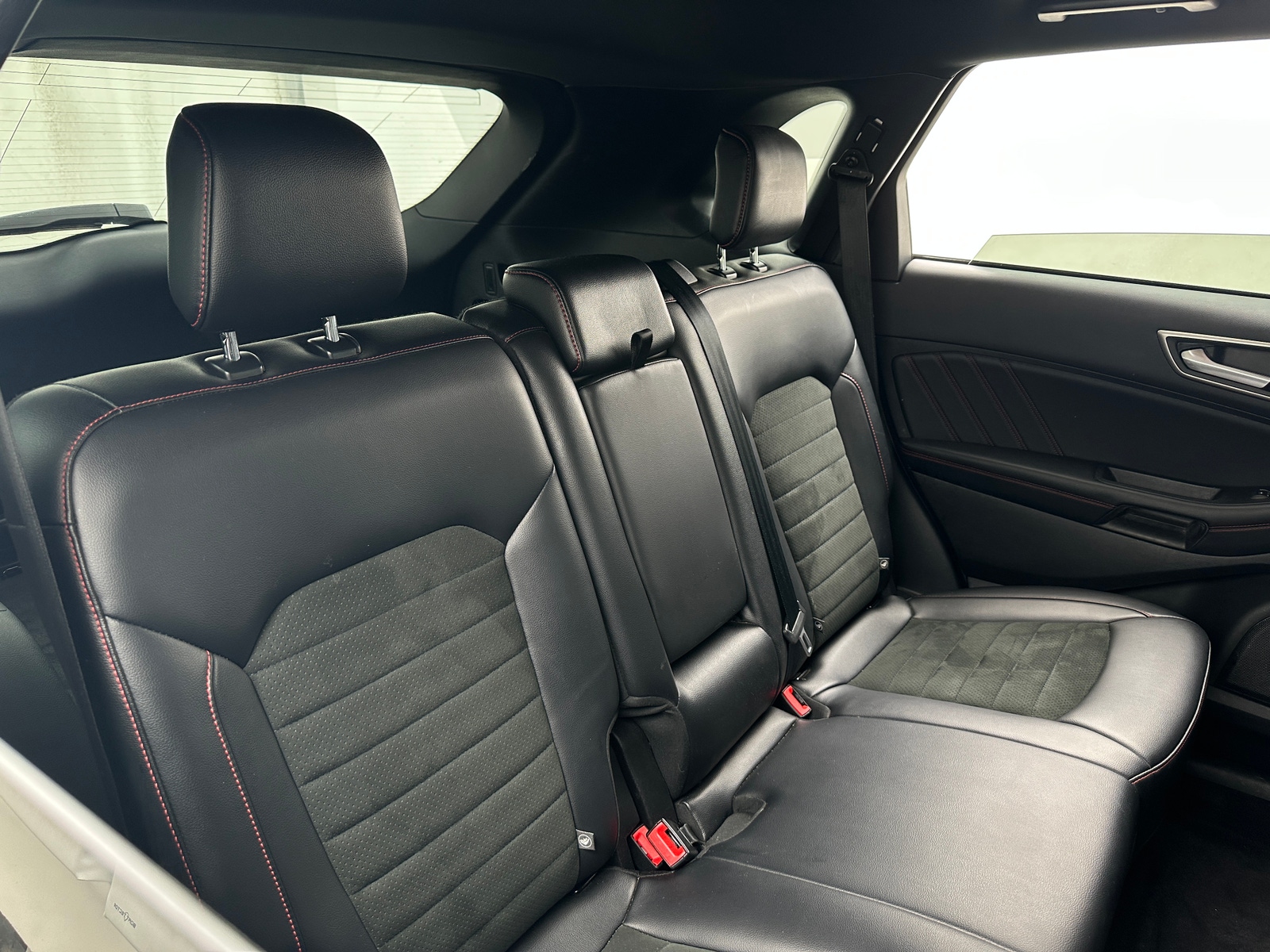 Thumbnail: 2022 Ford Edge - 5