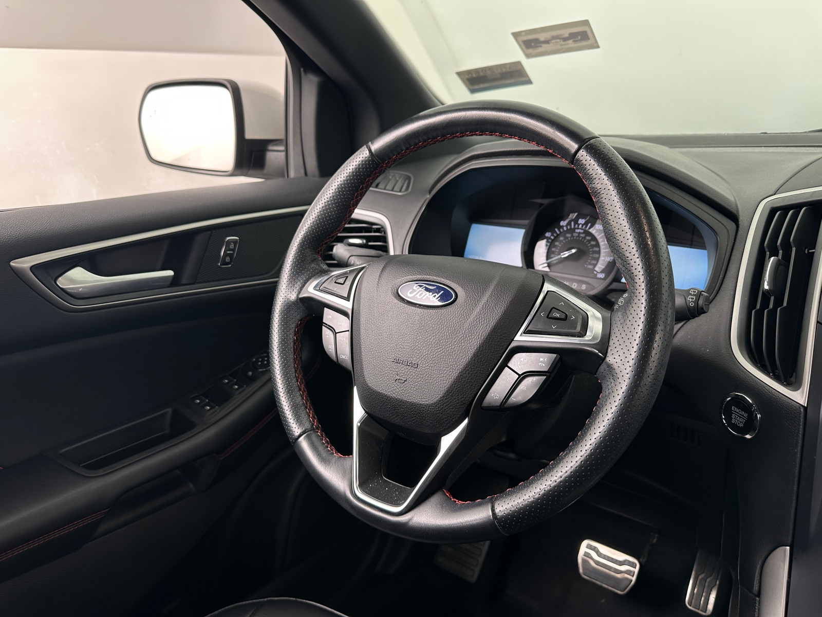 Thumbnail: 2022 Ford Edge - 4