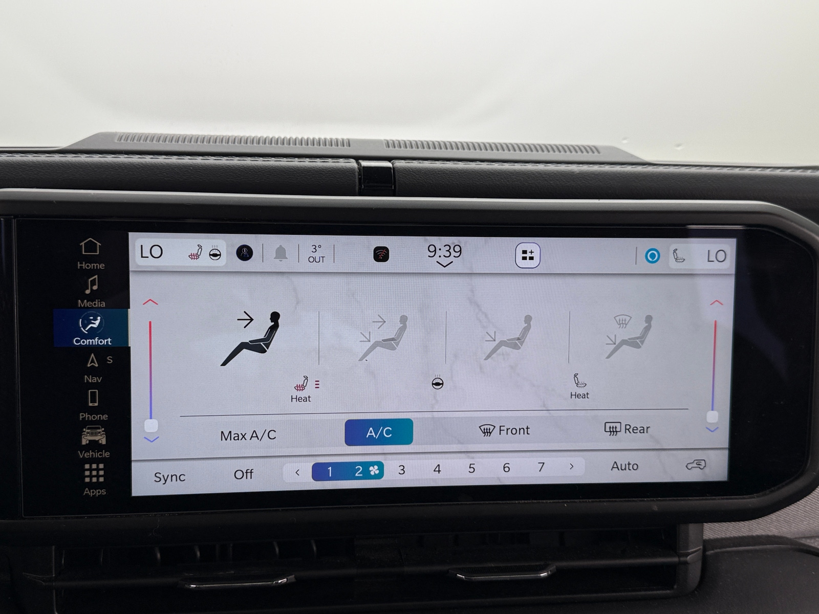 Thumbnail: 2024 Jeep Wrangler - 4