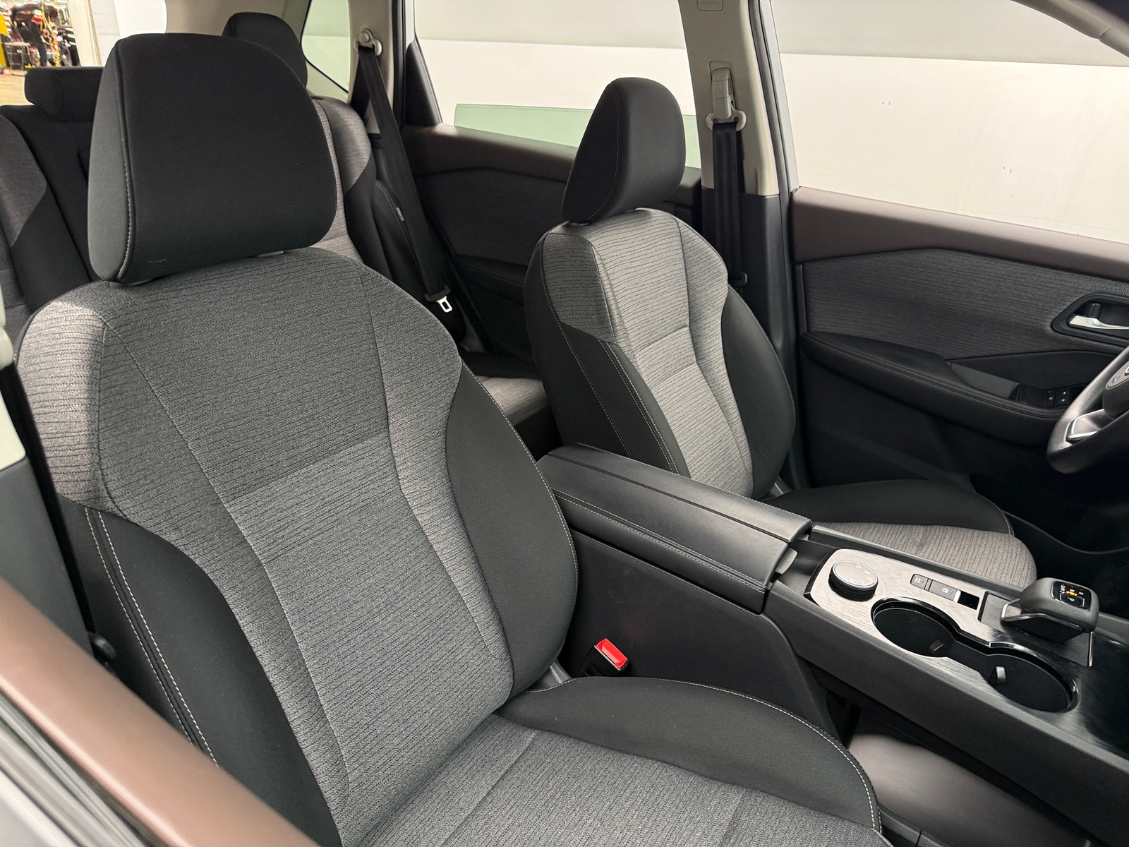 Thumbnail: 2023 Nissan Rogue - 2