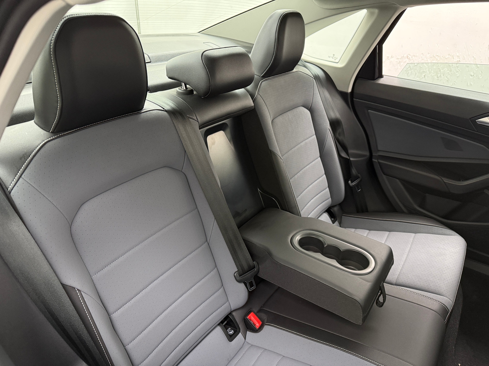 Thumbnail: 2025 Volkswagen Jetta - 6