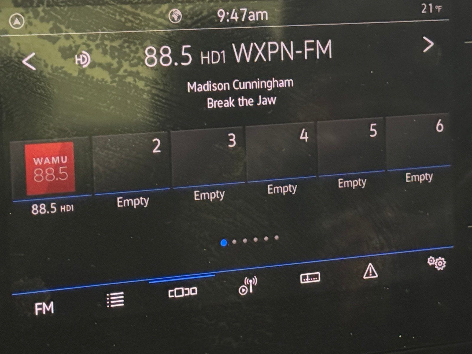 Thumbnail: 2025 Volkswagen Jetta - 4