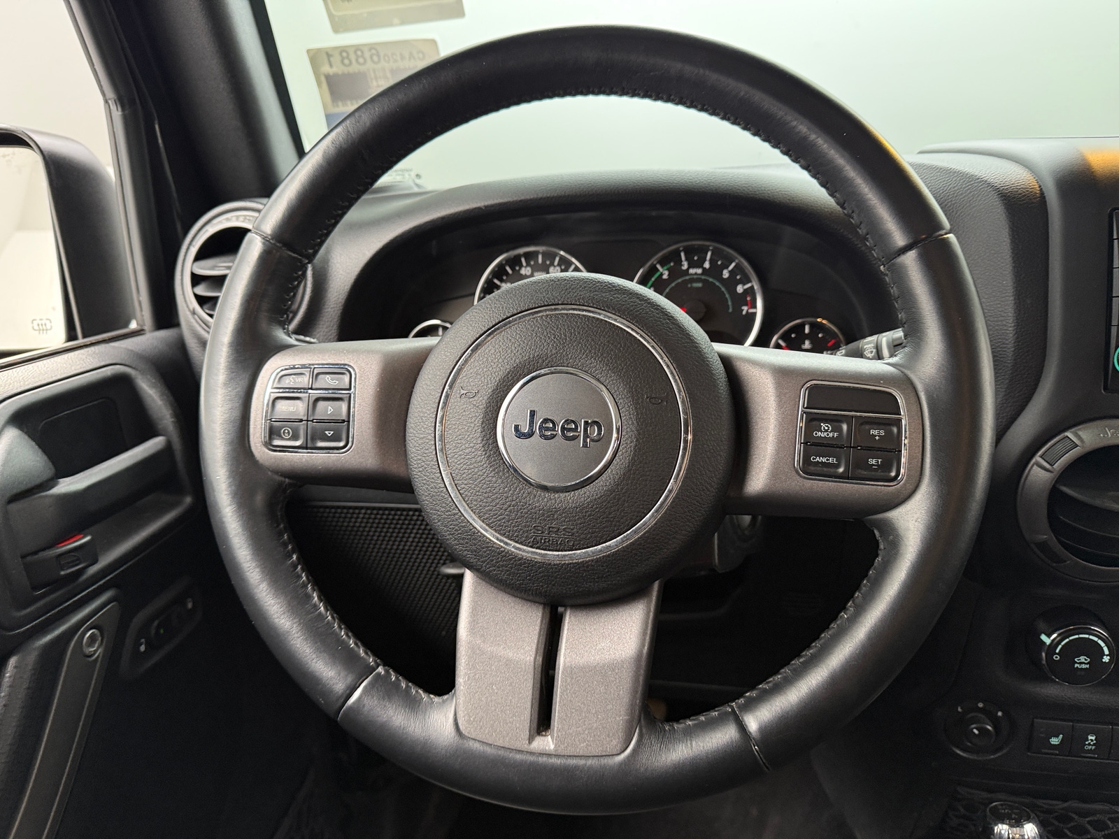 Thumbnail: 2017 Jeep Wrangler - 5