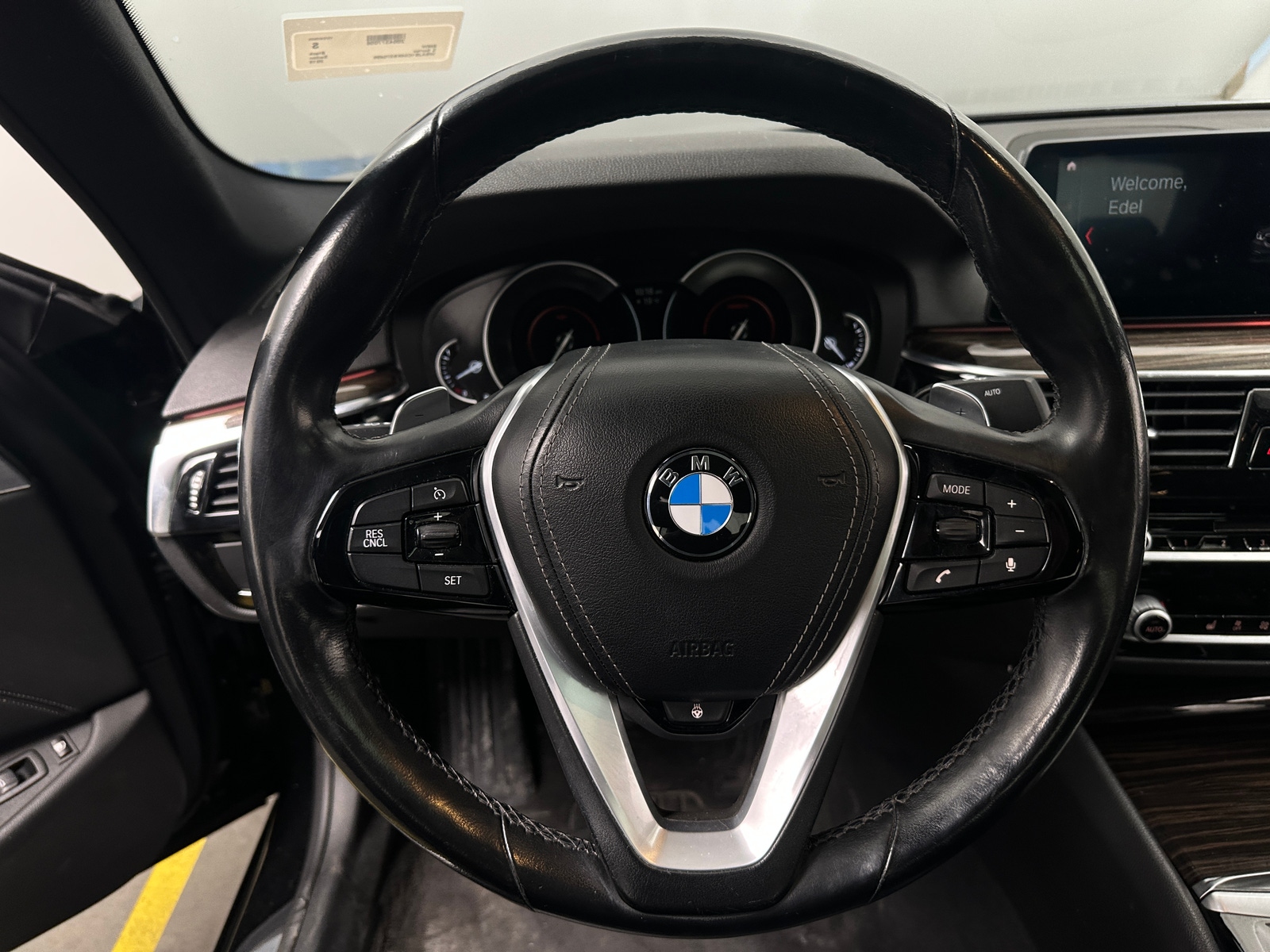 Thumbnail: 2019 BMW 5 Series - 4