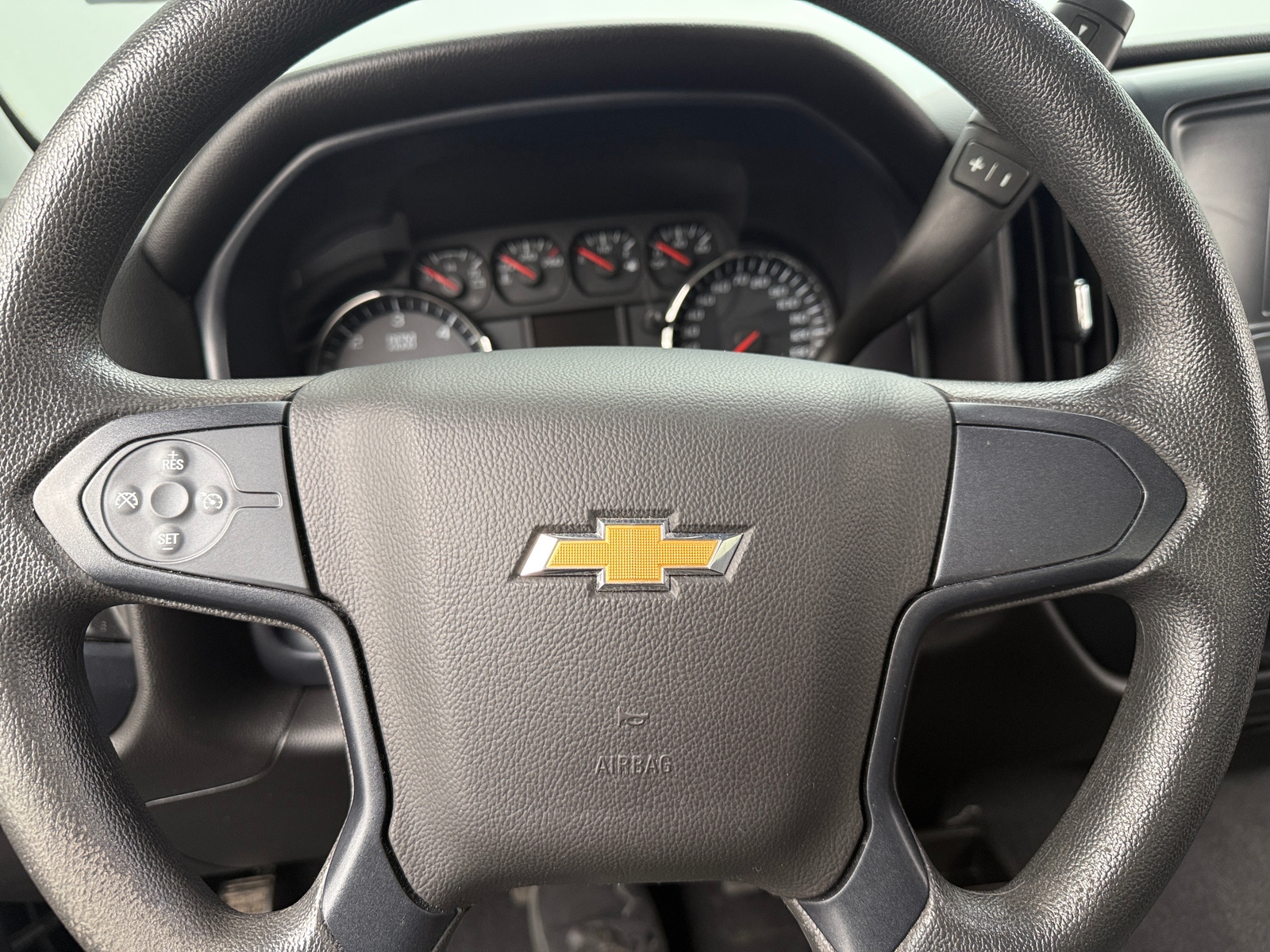 Thumbnail: 2019 Chevrolet Silverado 1500 - 5