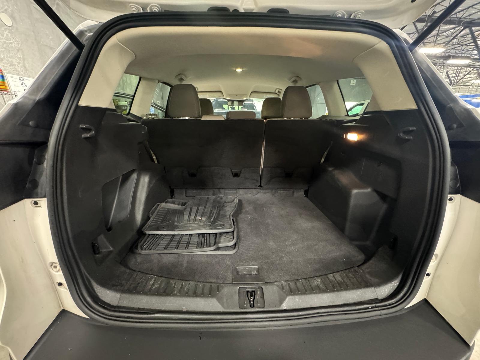 Thumbnail: 2015 Ford Escape - 7