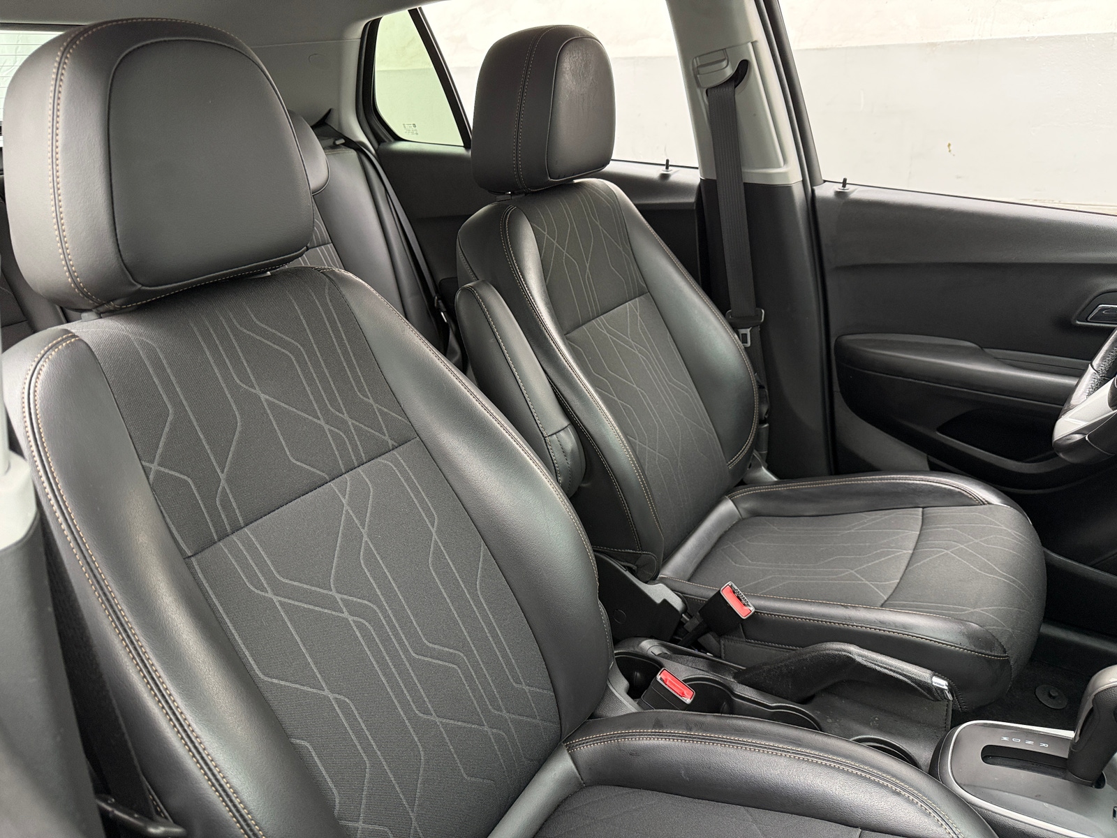 Thumbnail: 2020 Chevrolet Trax - 2