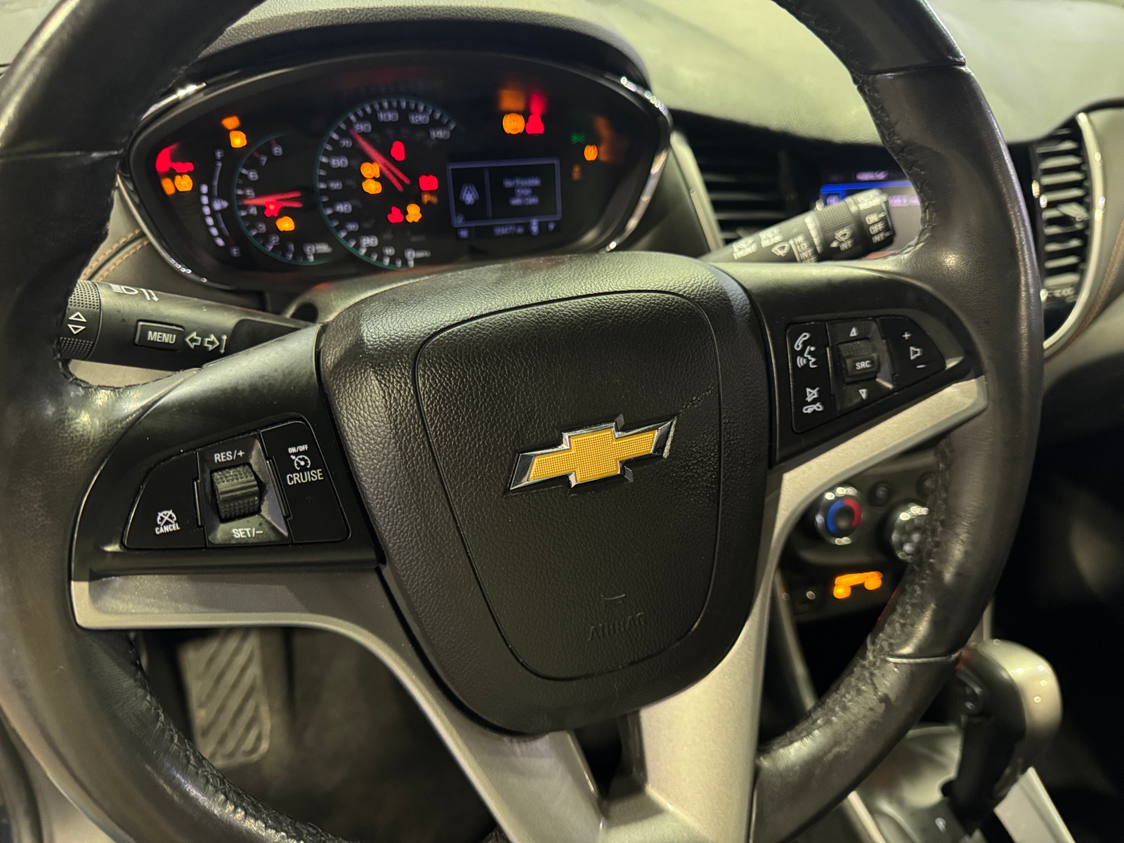 Thumbnail: 2020 Chevrolet Trax - 5