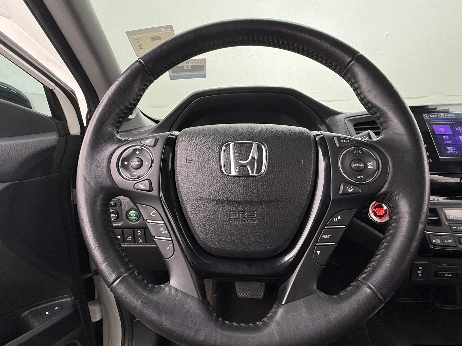 Thumbnail: 2018 Honda Pilot - 4