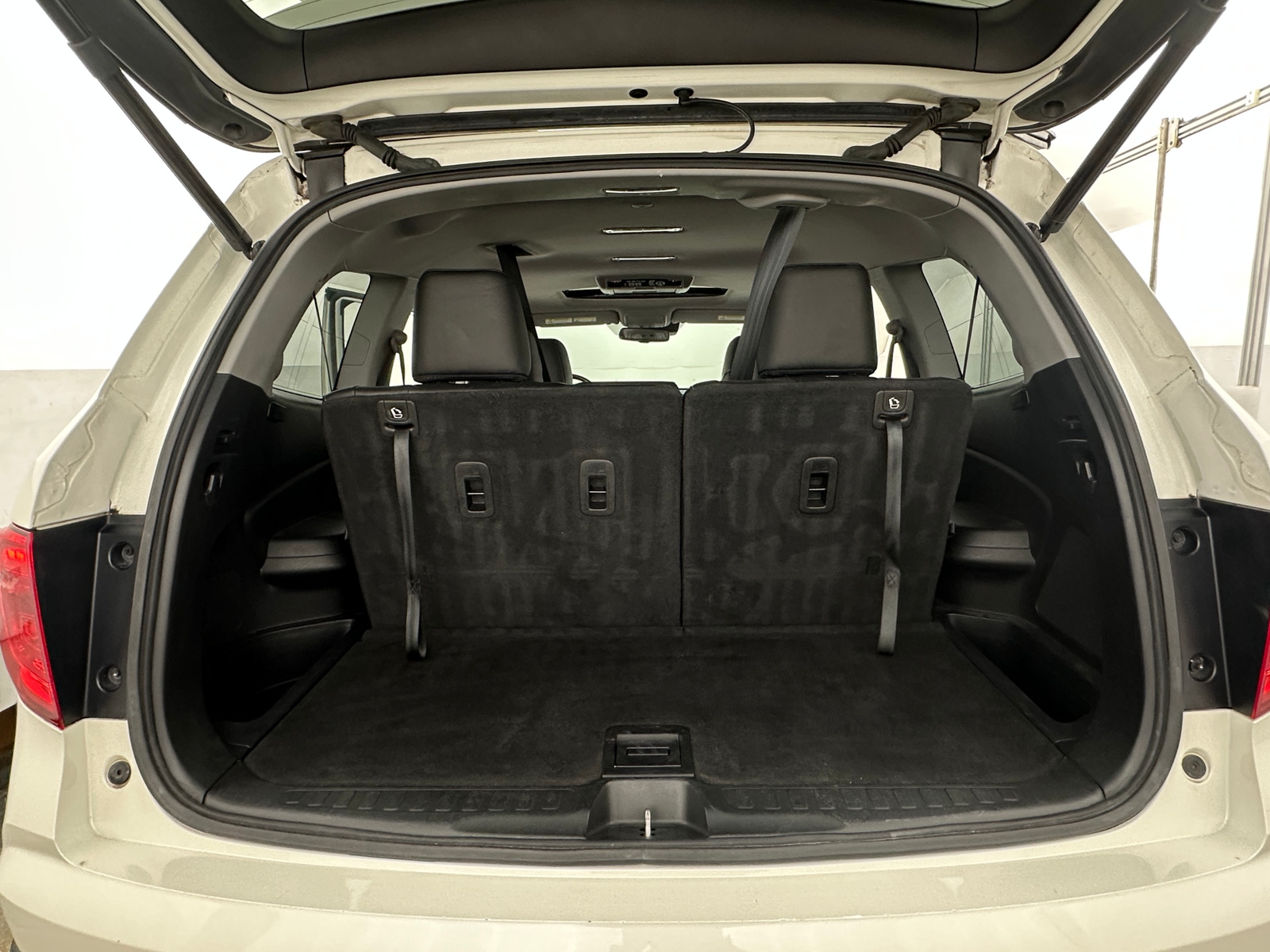 Thumbnail: 2018 Honda Pilot - 6