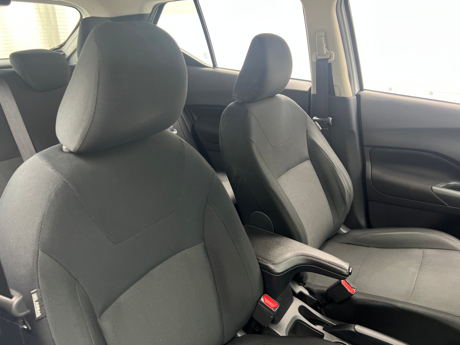 Thumbnail: 2024 Nissan Kicks - 2