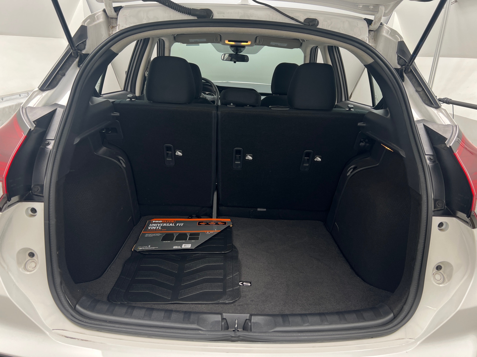 Thumbnail: 2024 Nissan Kicks - 7