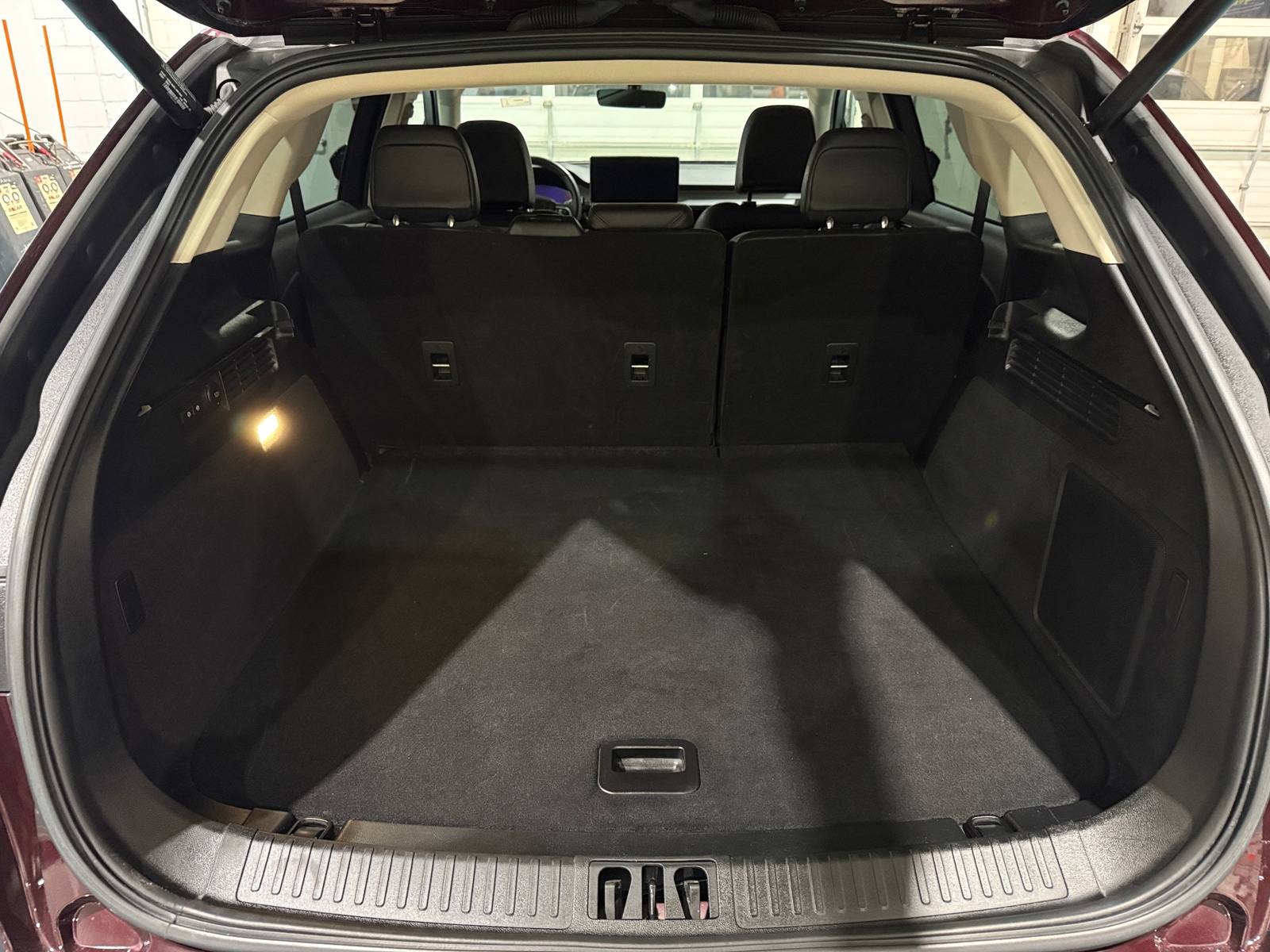 Thumbnail: 2022 Lincoln Nautilus - 6