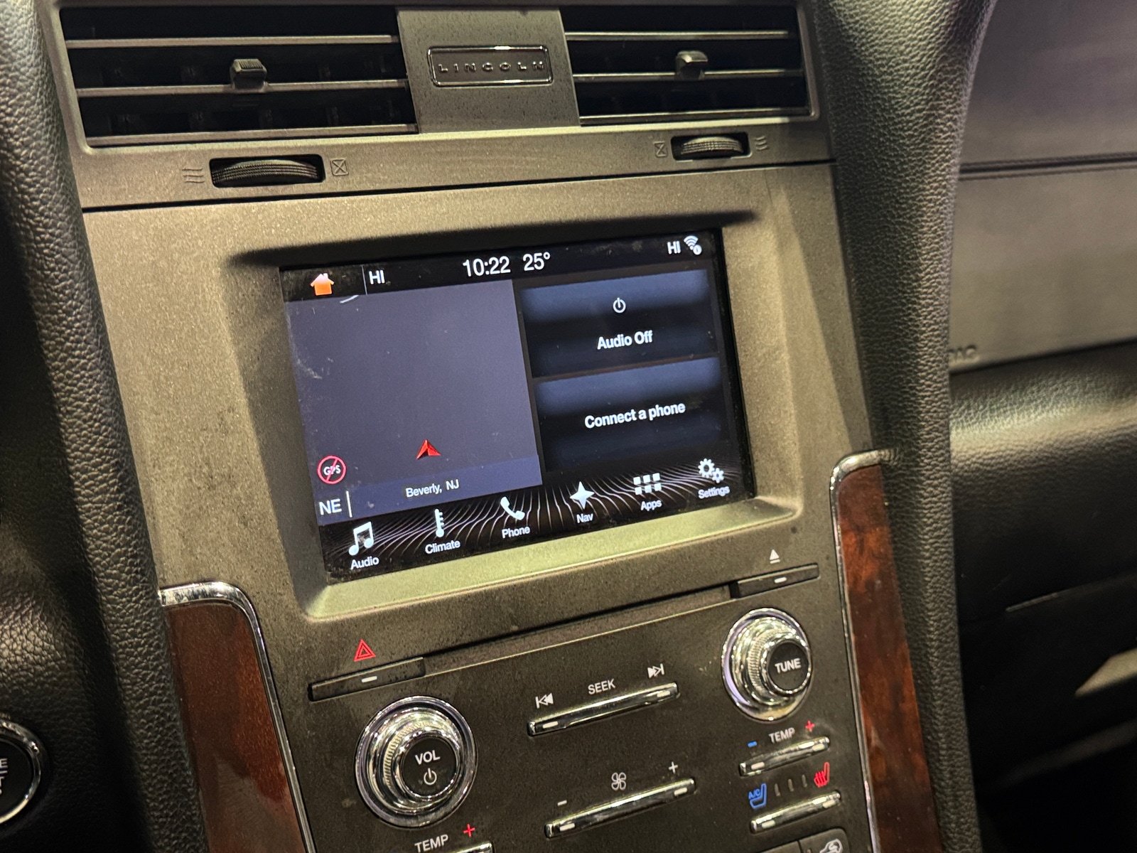 Thumbnail: 2017 Lincoln Navigator - 3