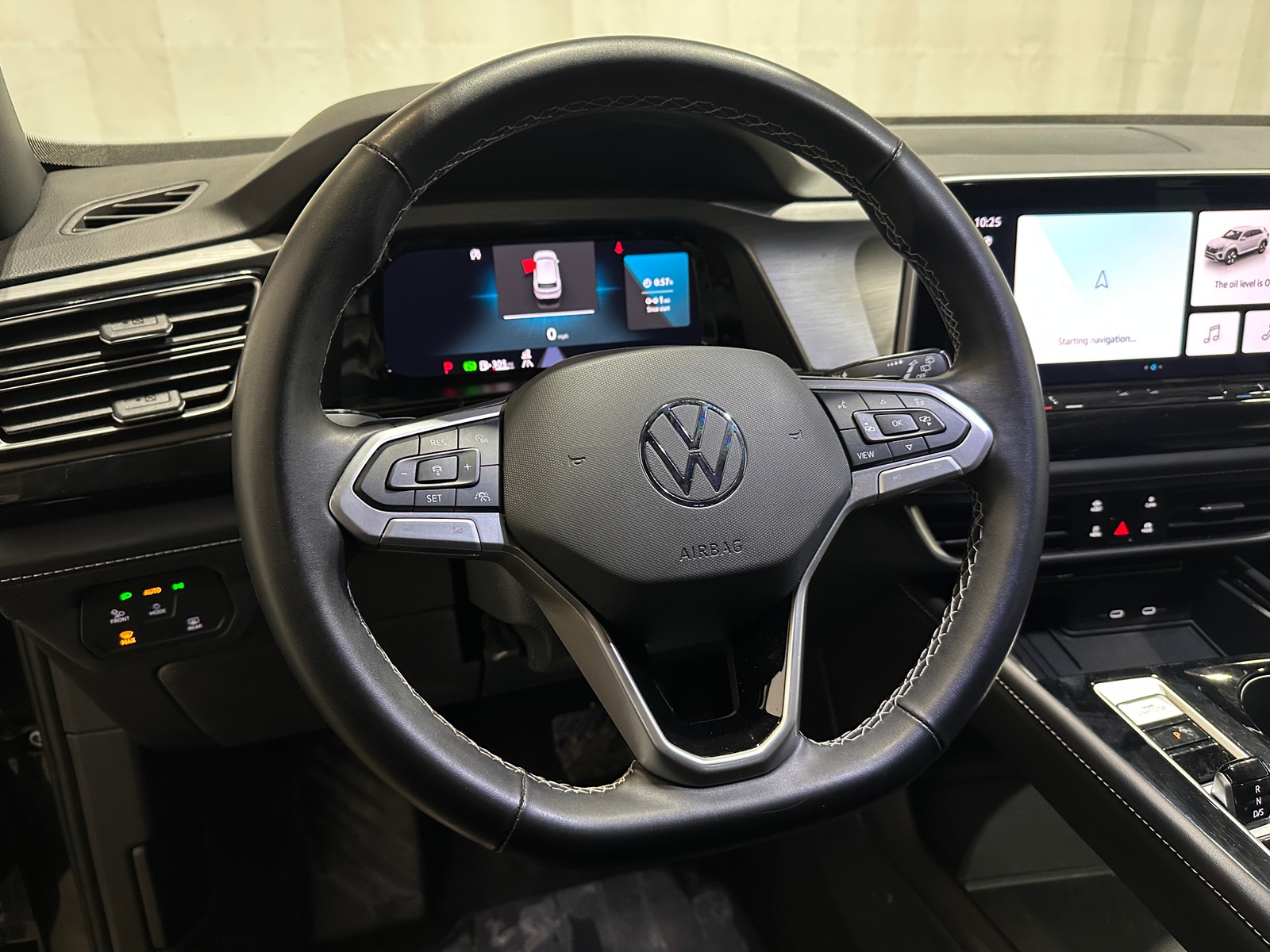 Thumbnail: 2025 Volkswagen Atlas - 4