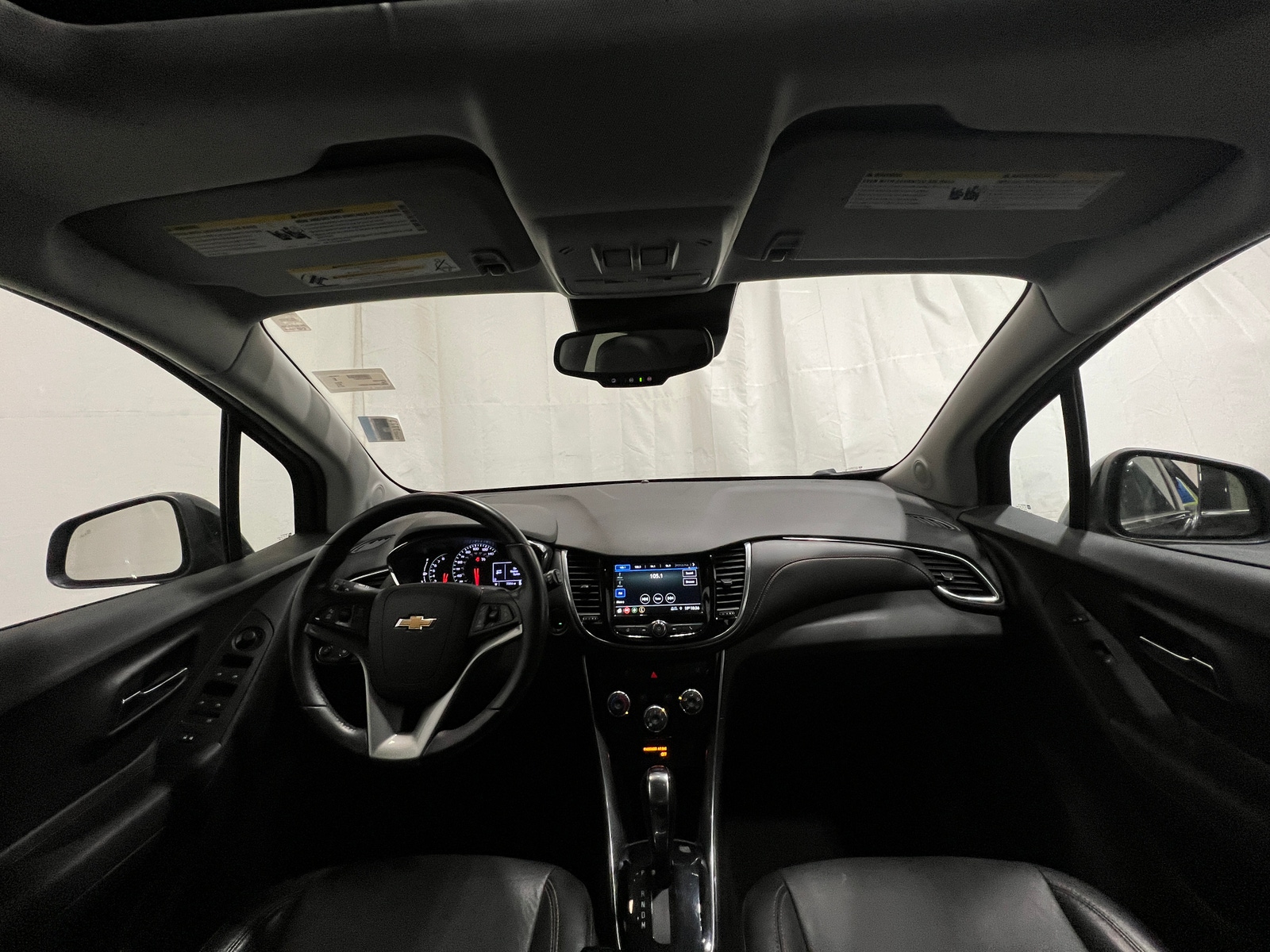 Thumbnail: 2019 Chevrolet Trax - 2