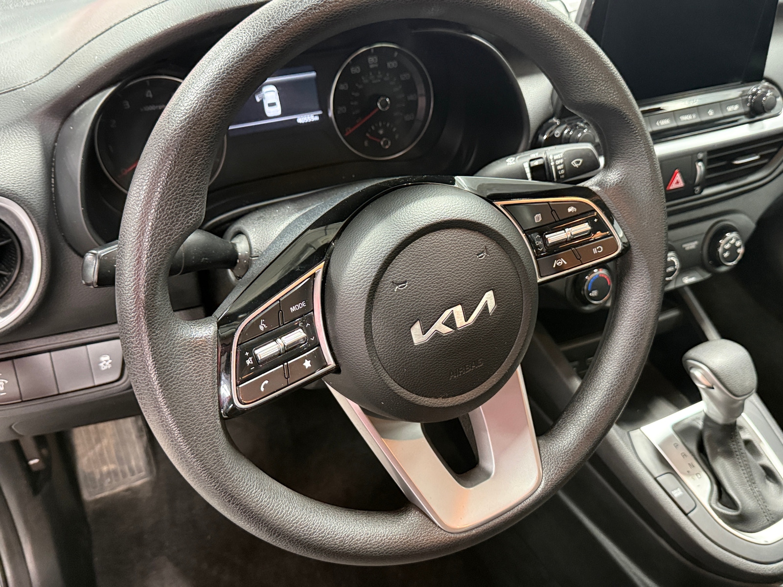 Thumbnail: 2023 Kia Forte - 5