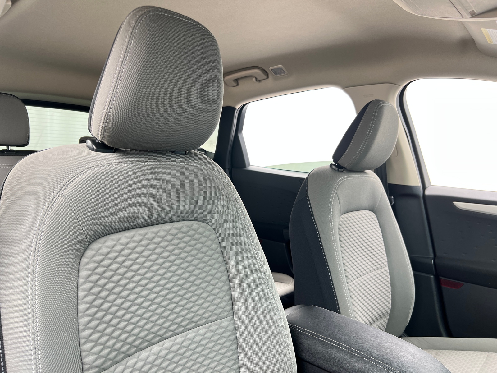 Thumbnail: 2020 Ford Escape - 2