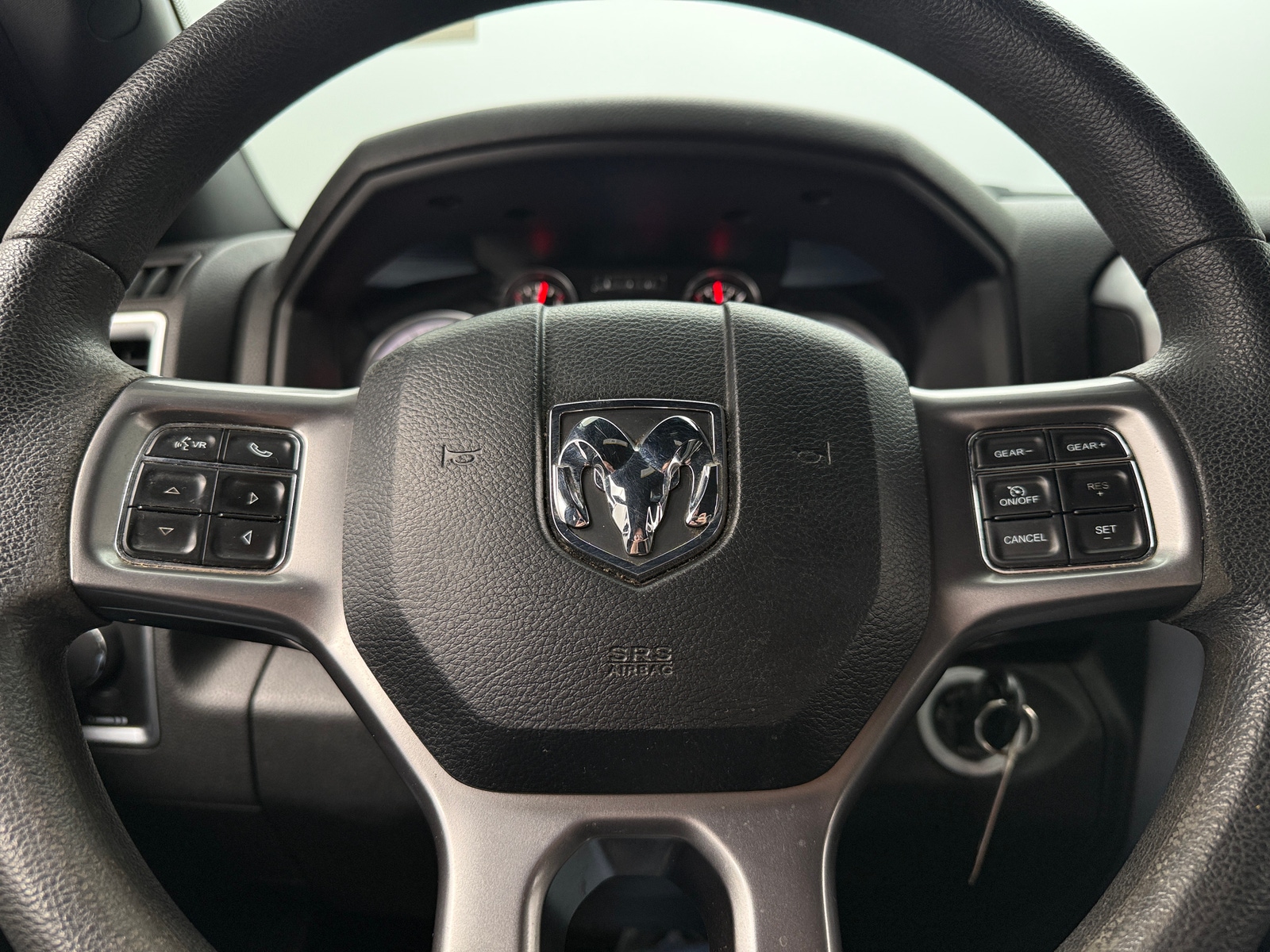 Thumbnail: 2021 RAM 1500 Classic - 5