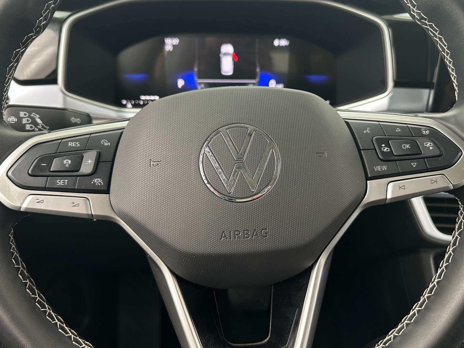 Thumbnail: 2025 Volkswagen Taos - 4