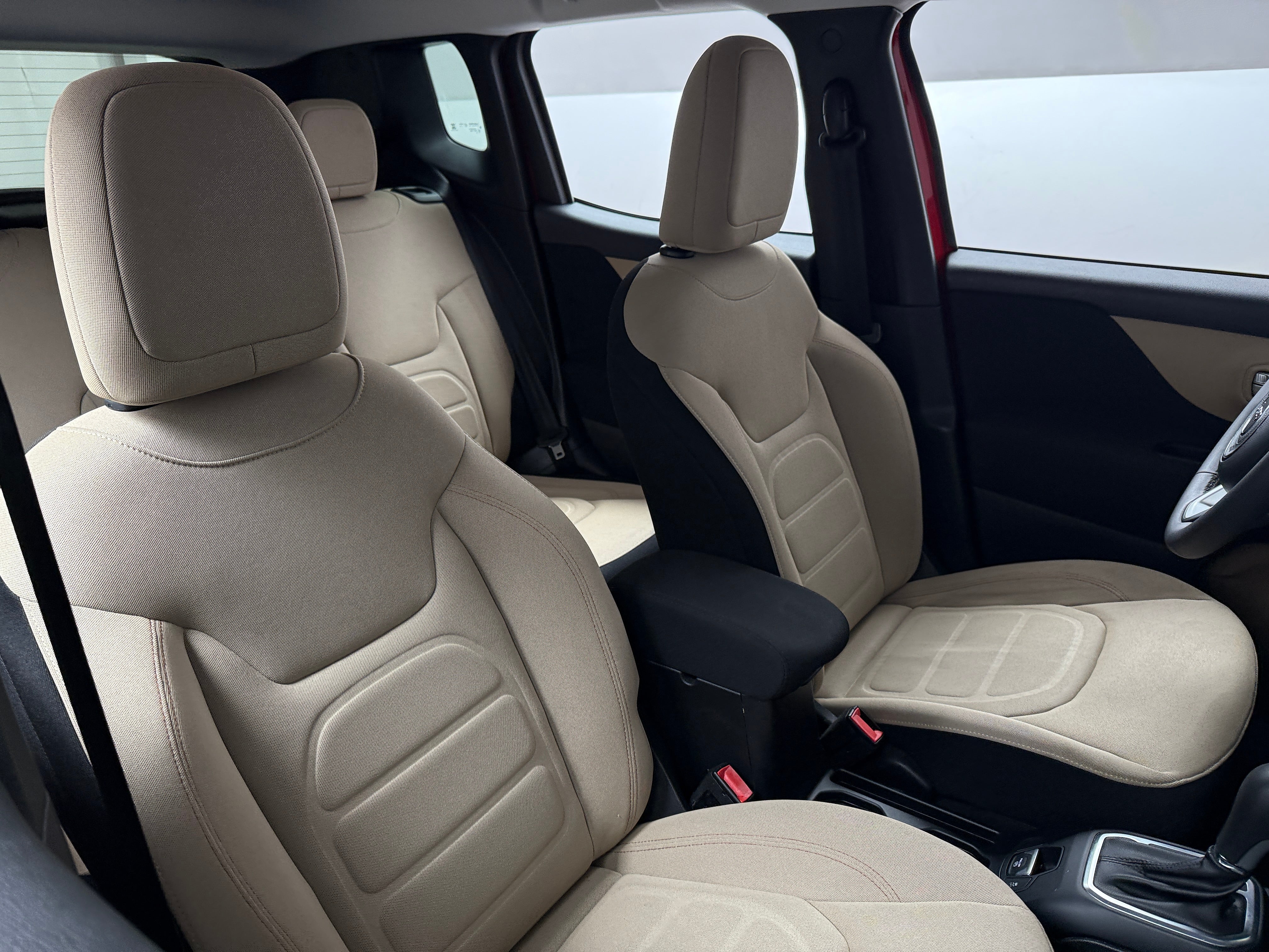 Thumbnail: 2019 Jeep Renegade - 2
