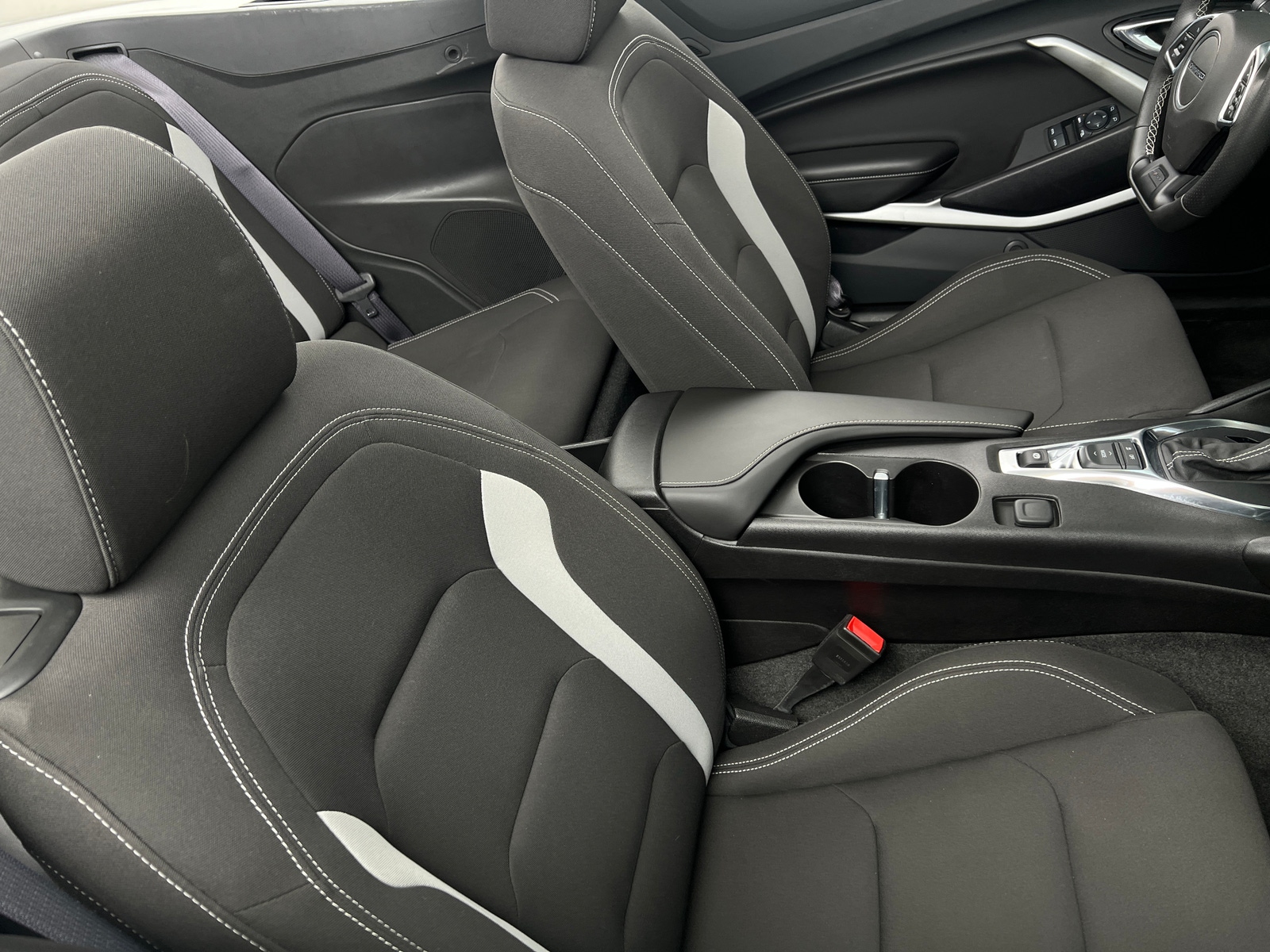 Thumbnail: 2017 Chevrolet Camaro - 2