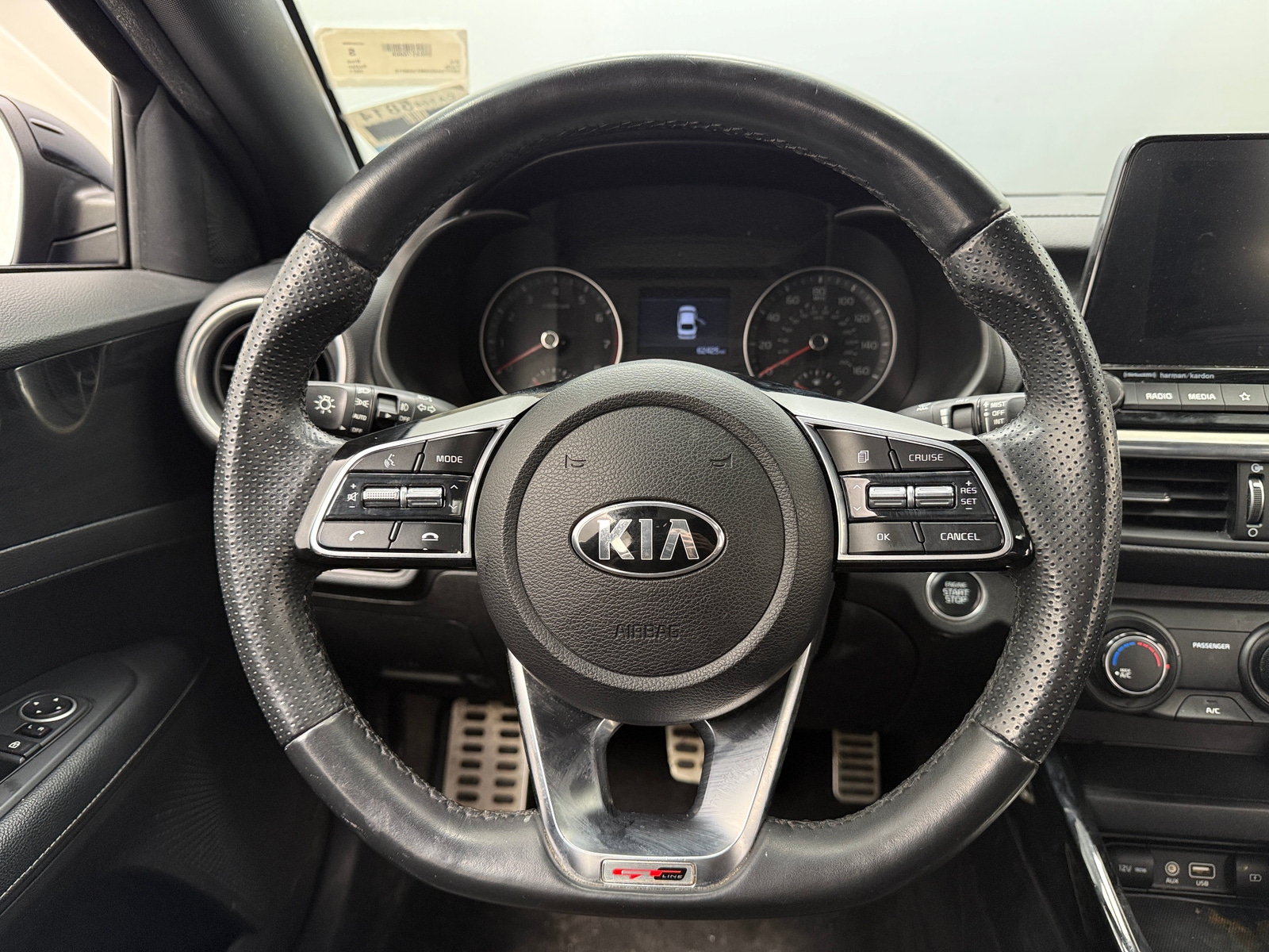 Thumbnail: 2021 Kia Forte - 4