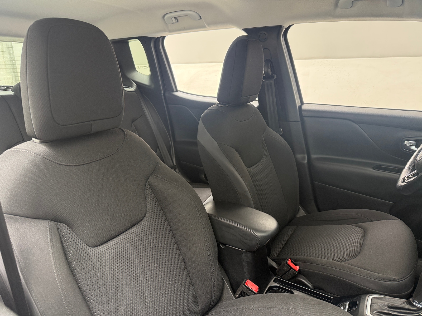 Thumbnail: 2018 Jeep Renegade - 2