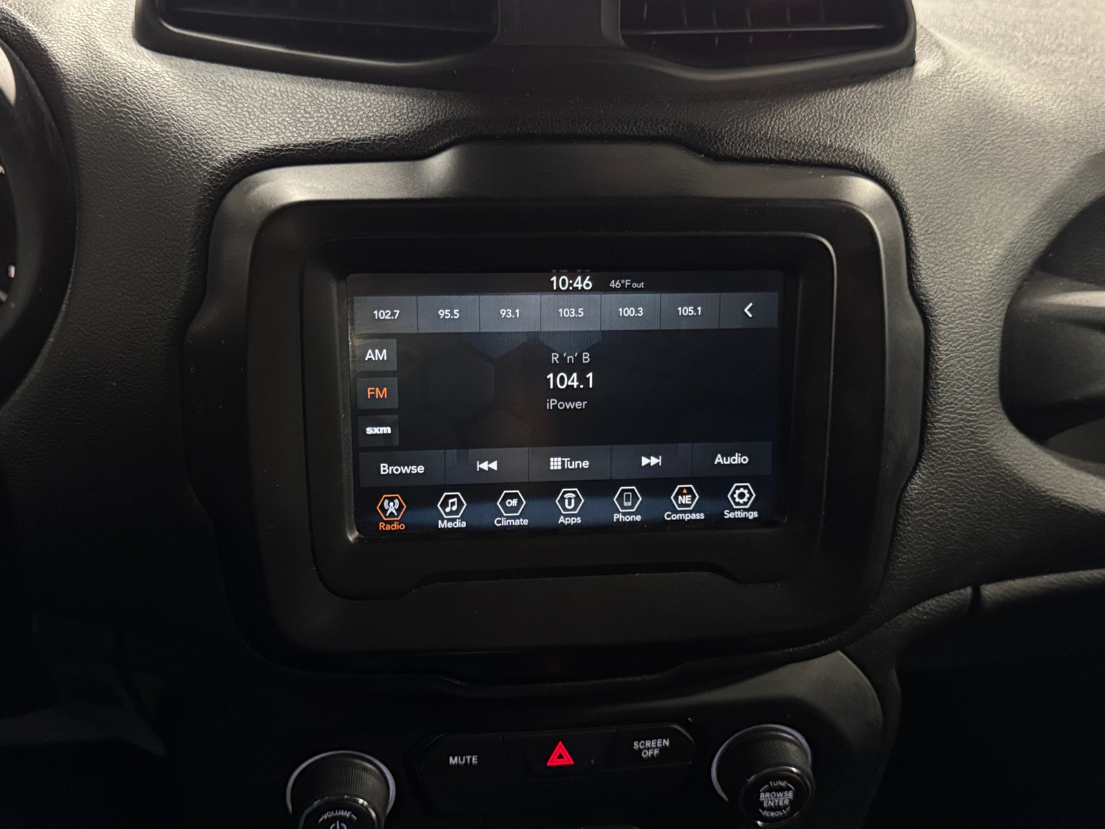 Thumbnail: 2018 Jeep Renegade - 4