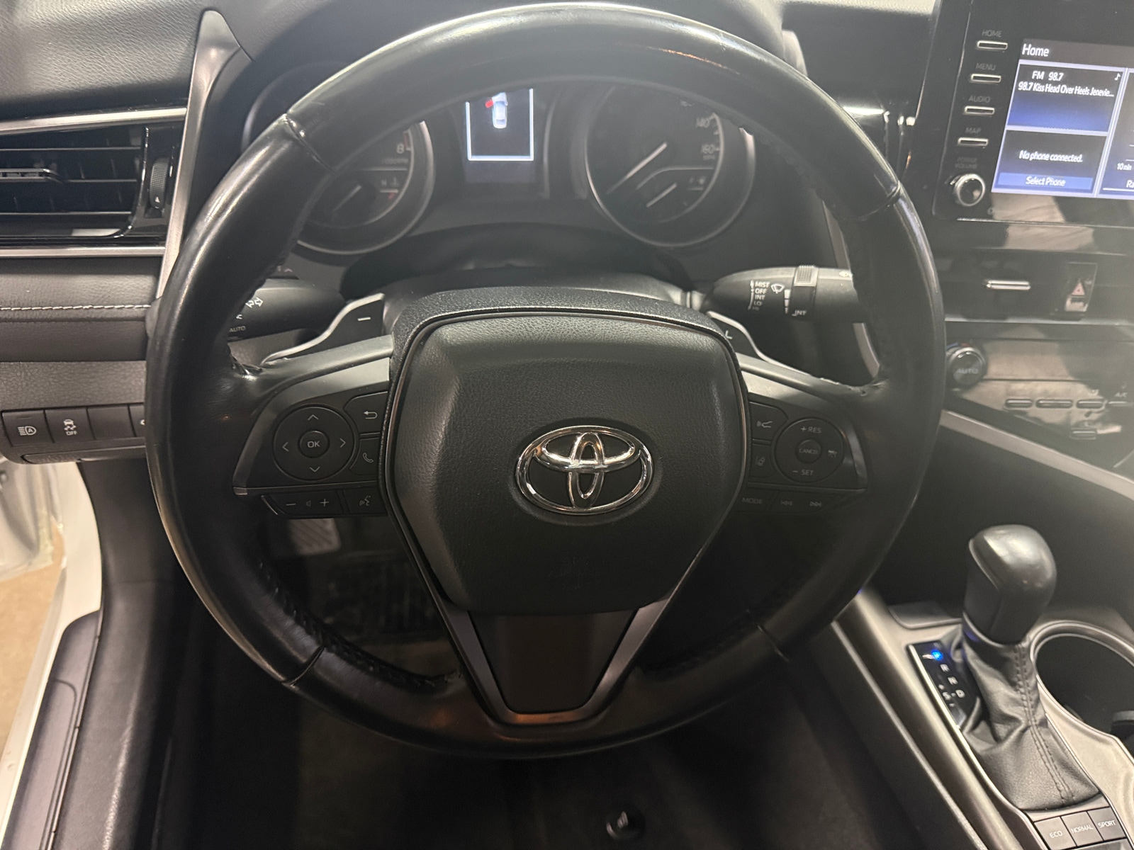 Thumbnail: 2023 Toyota Camry - 4