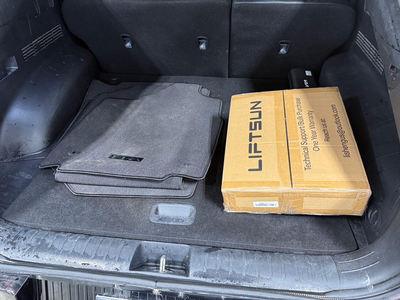 Thumbnail: 2023 Kia EV6 - 6