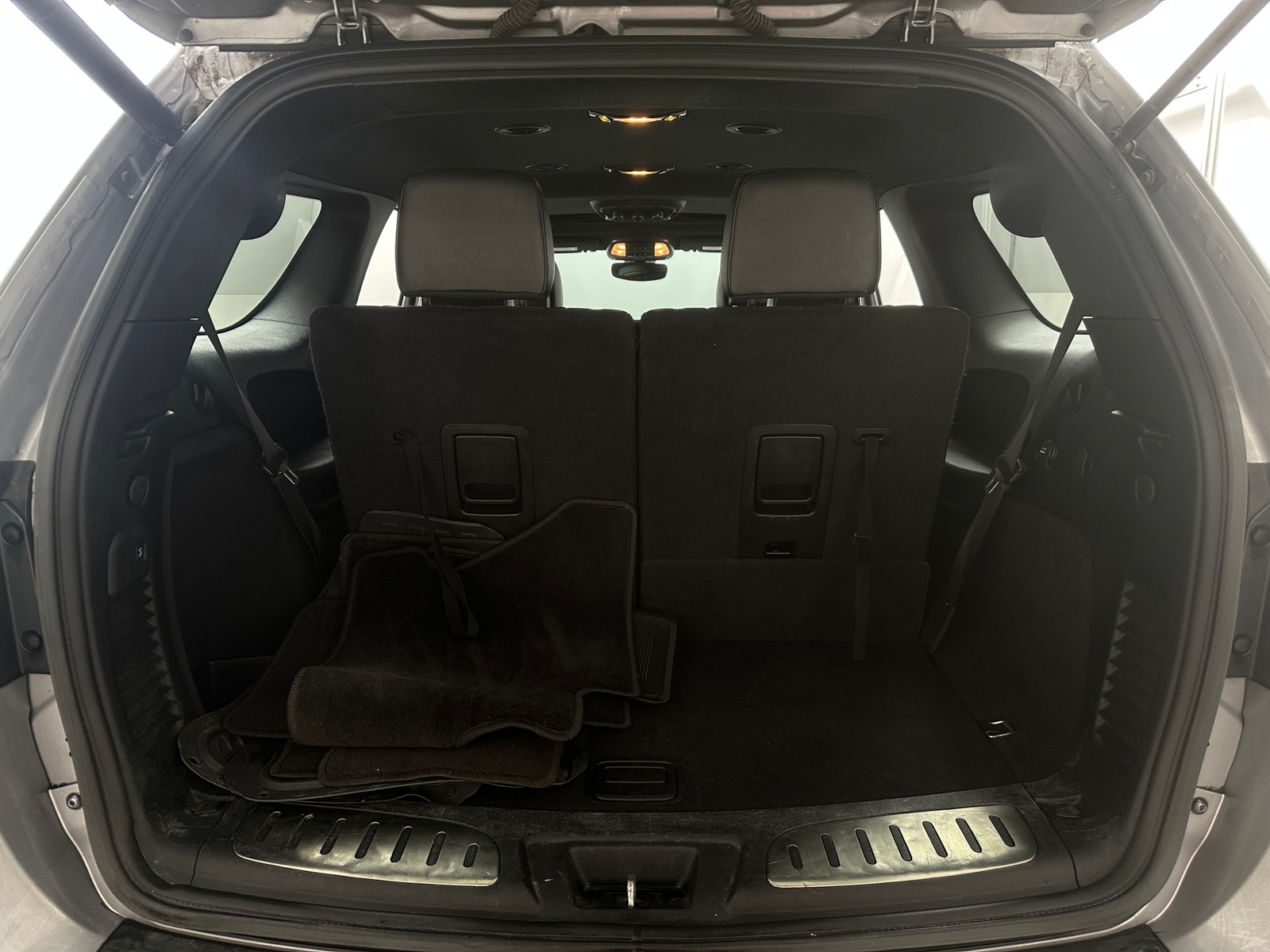 Thumbnail: 2019 Dodge Durango - 6