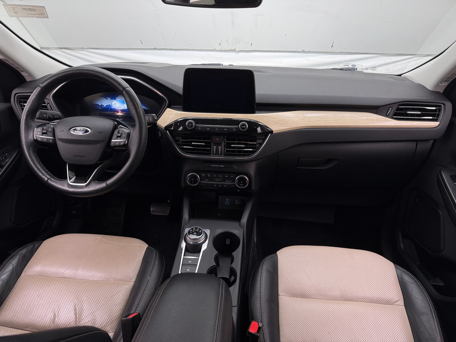 Thumbnail: 2022 Ford Escape - 2