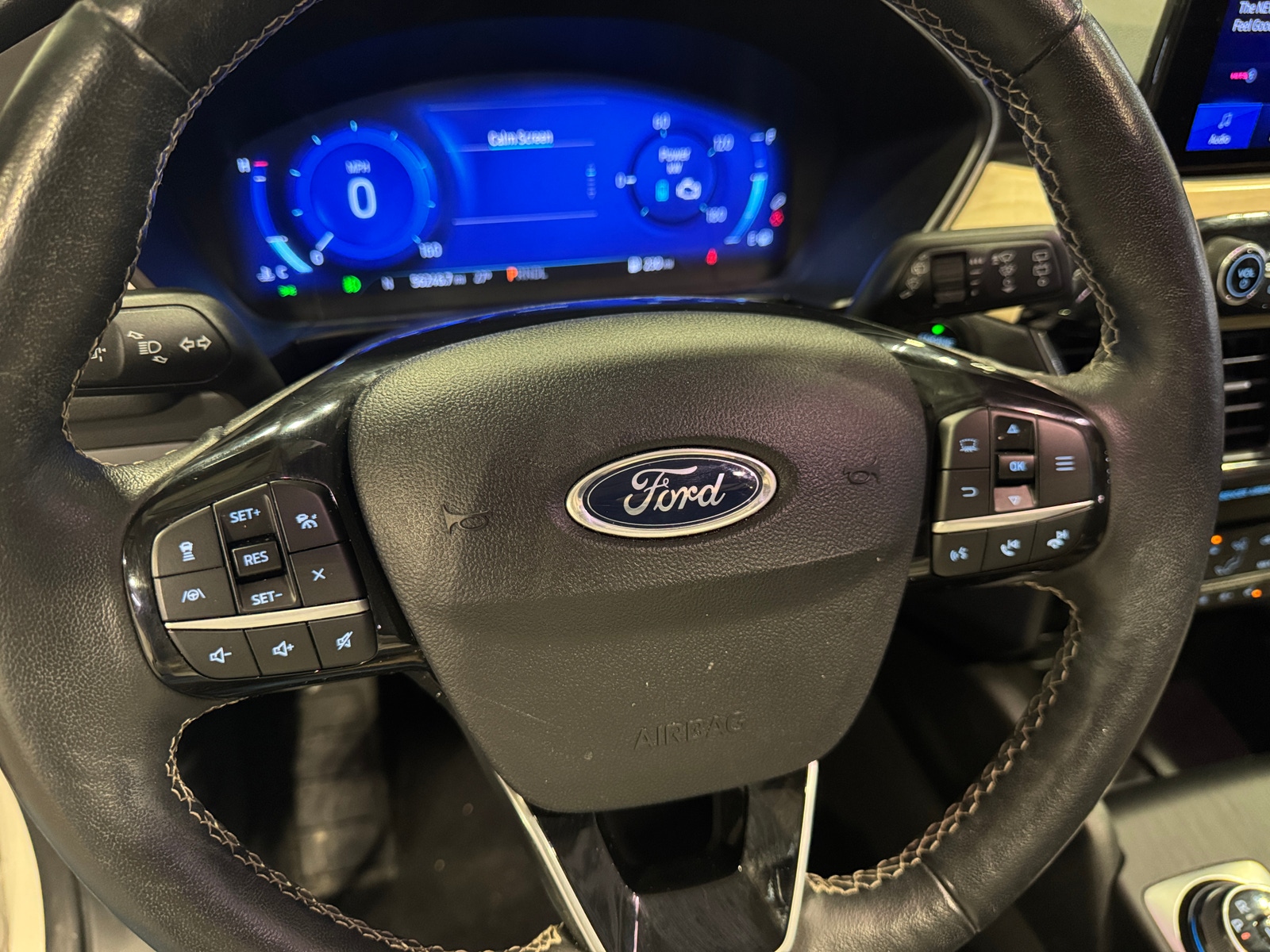 Thumbnail: 2022 Ford Escape - 4