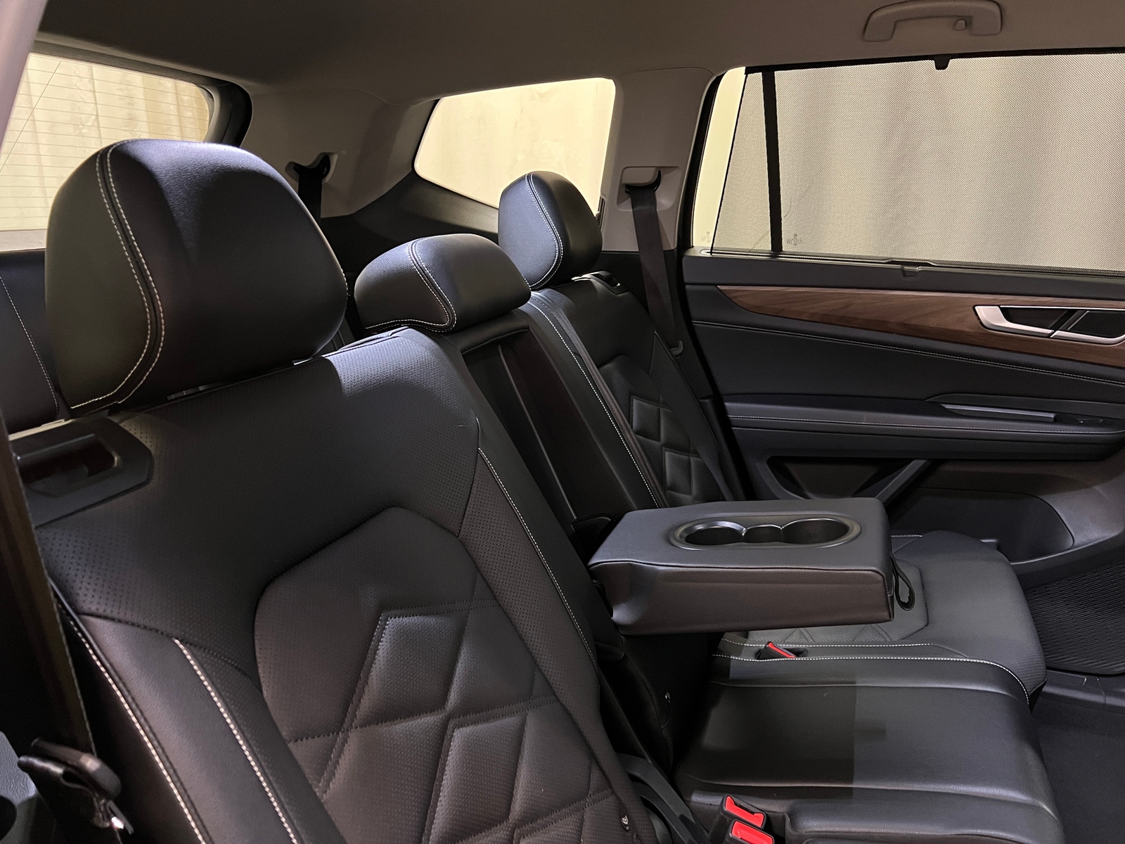 Thumbnail: 2025 Volkswagen Atlas - 5