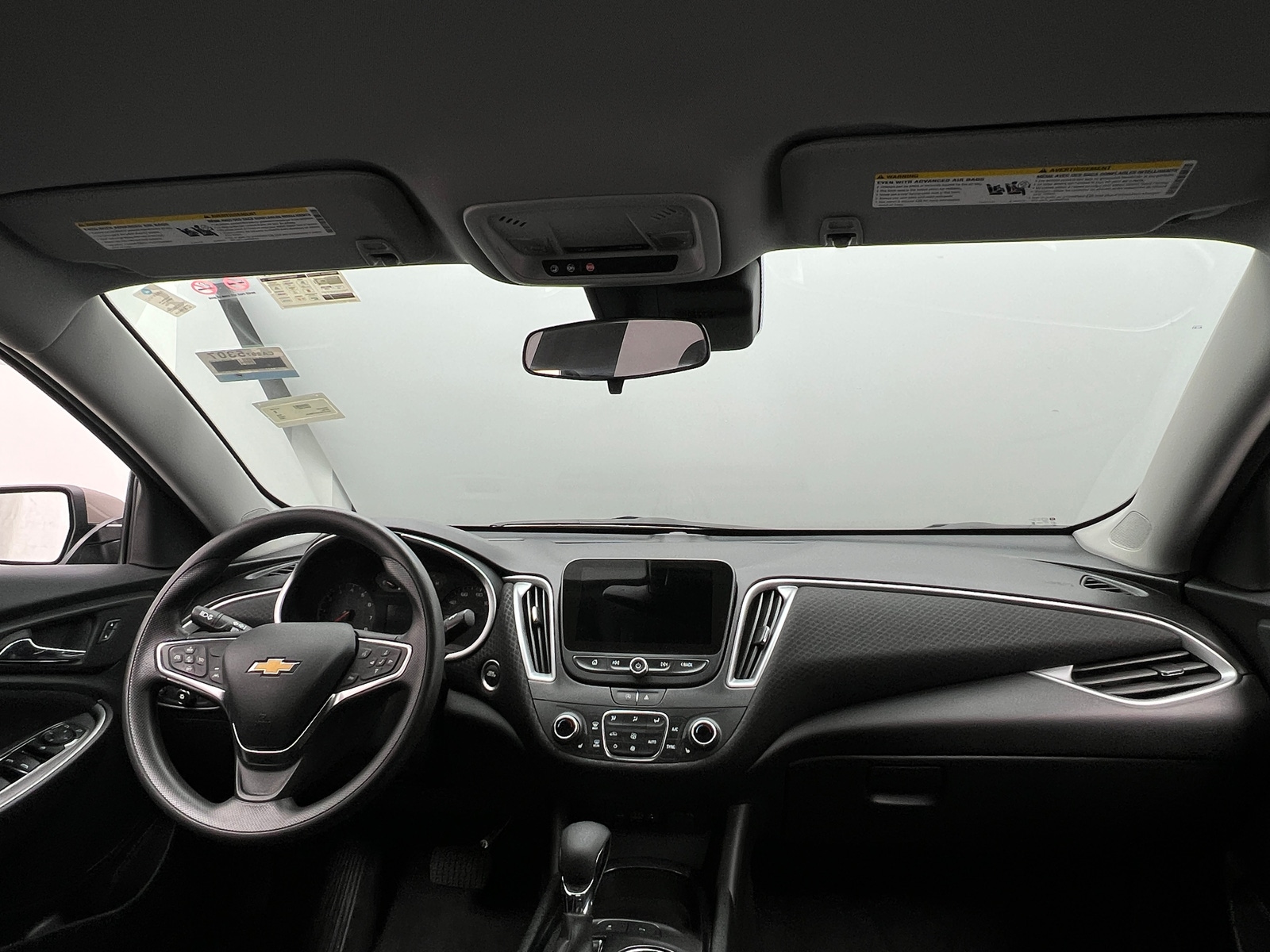 Thumbnail: 2024 Chevrolet Malibu - 3