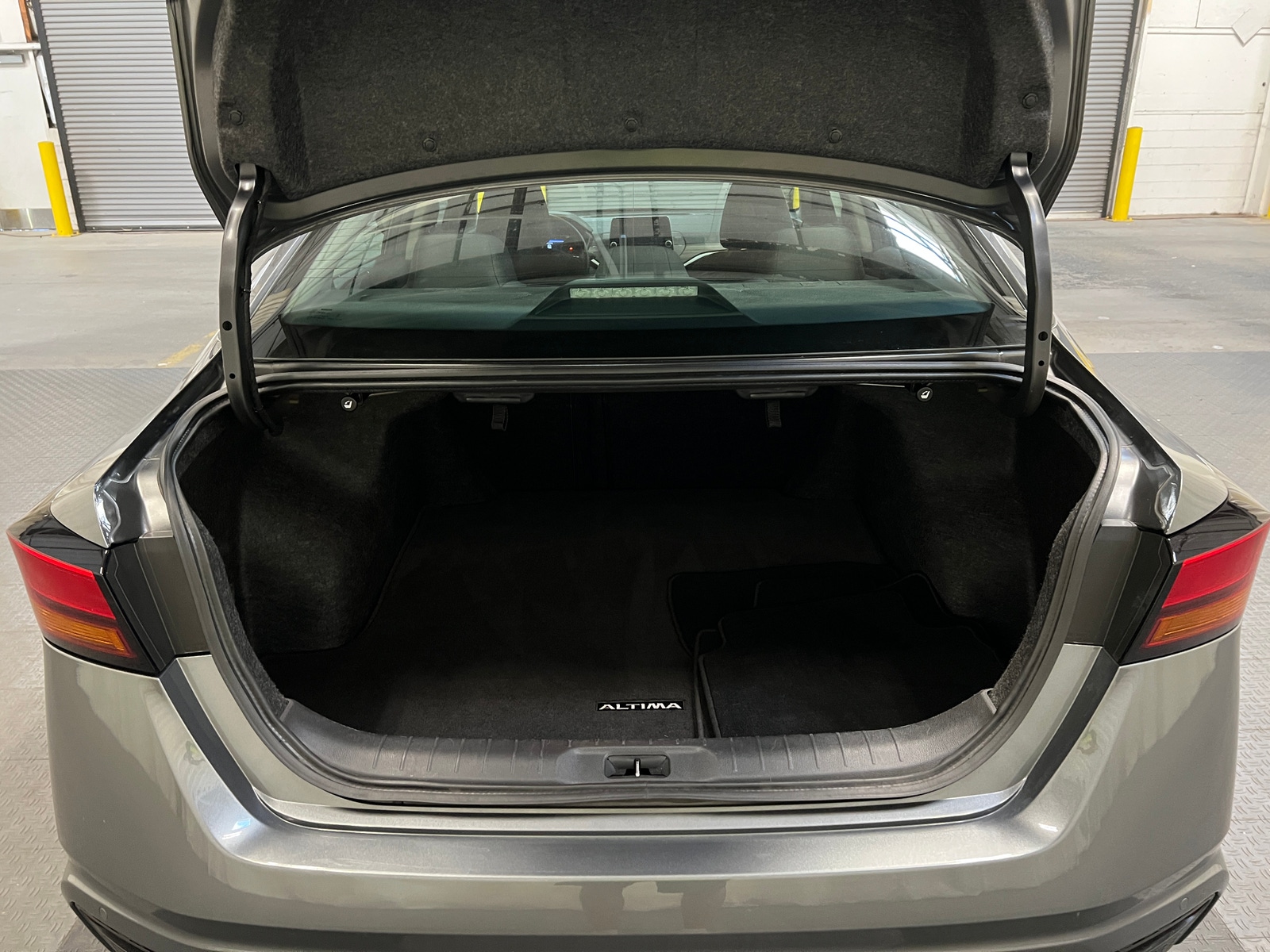 Thumbnail: 2025 Nissan Altima - 7