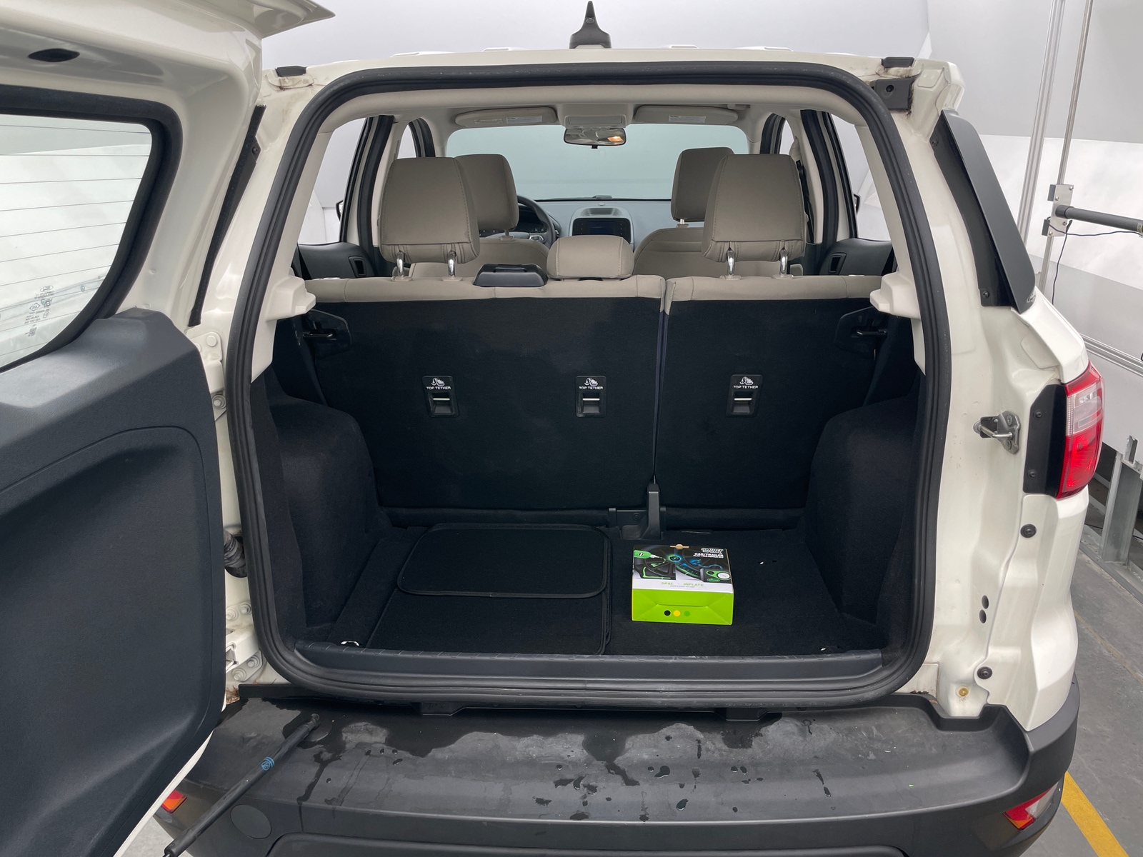 Thumbnail: 2022 Ford EcoSport - 7